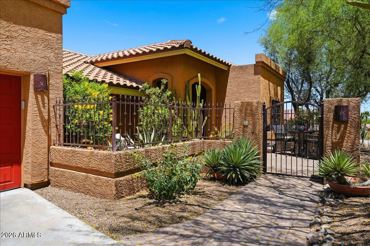 SUNSET HILLS 1 - Residential