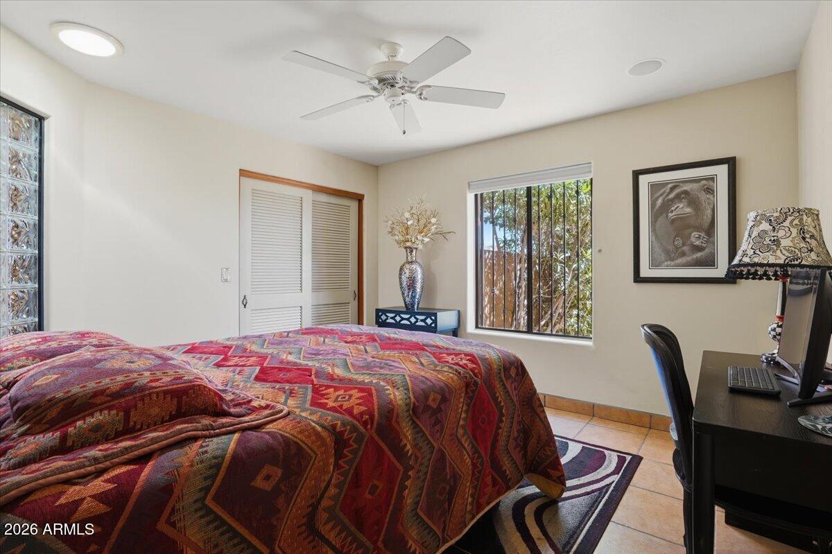 SUNSET HILLS 1 - Residential