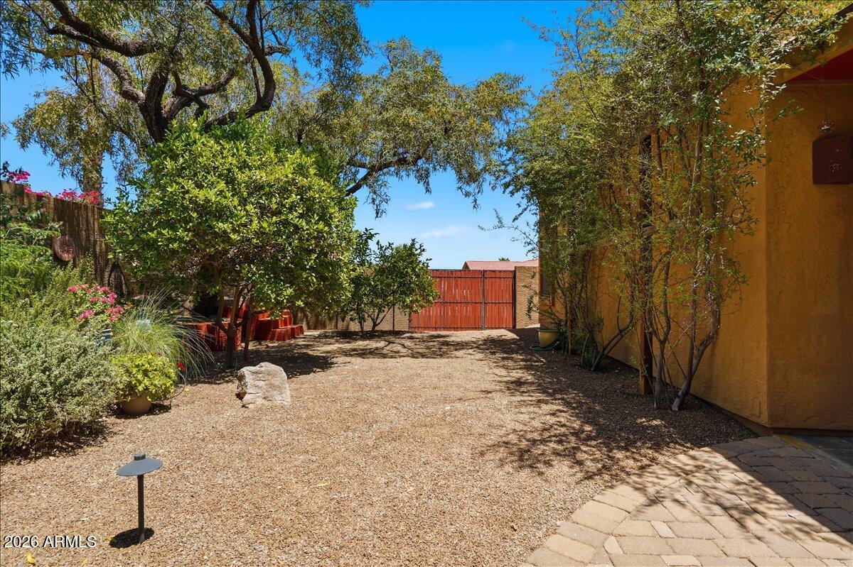 SUNSET HILLS 1 - Residential