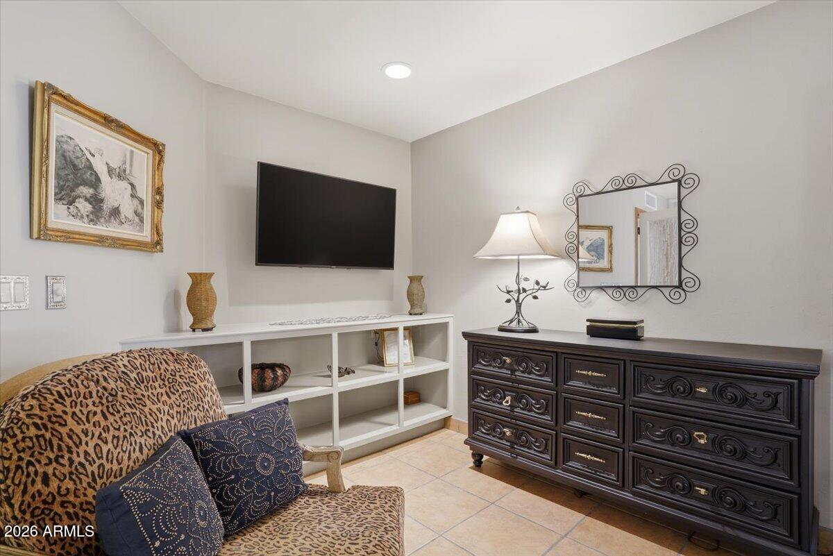 SUNSET HILLS 1 - Residential