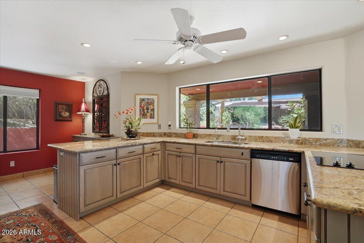 SUNSET HILLS 1 - Residential