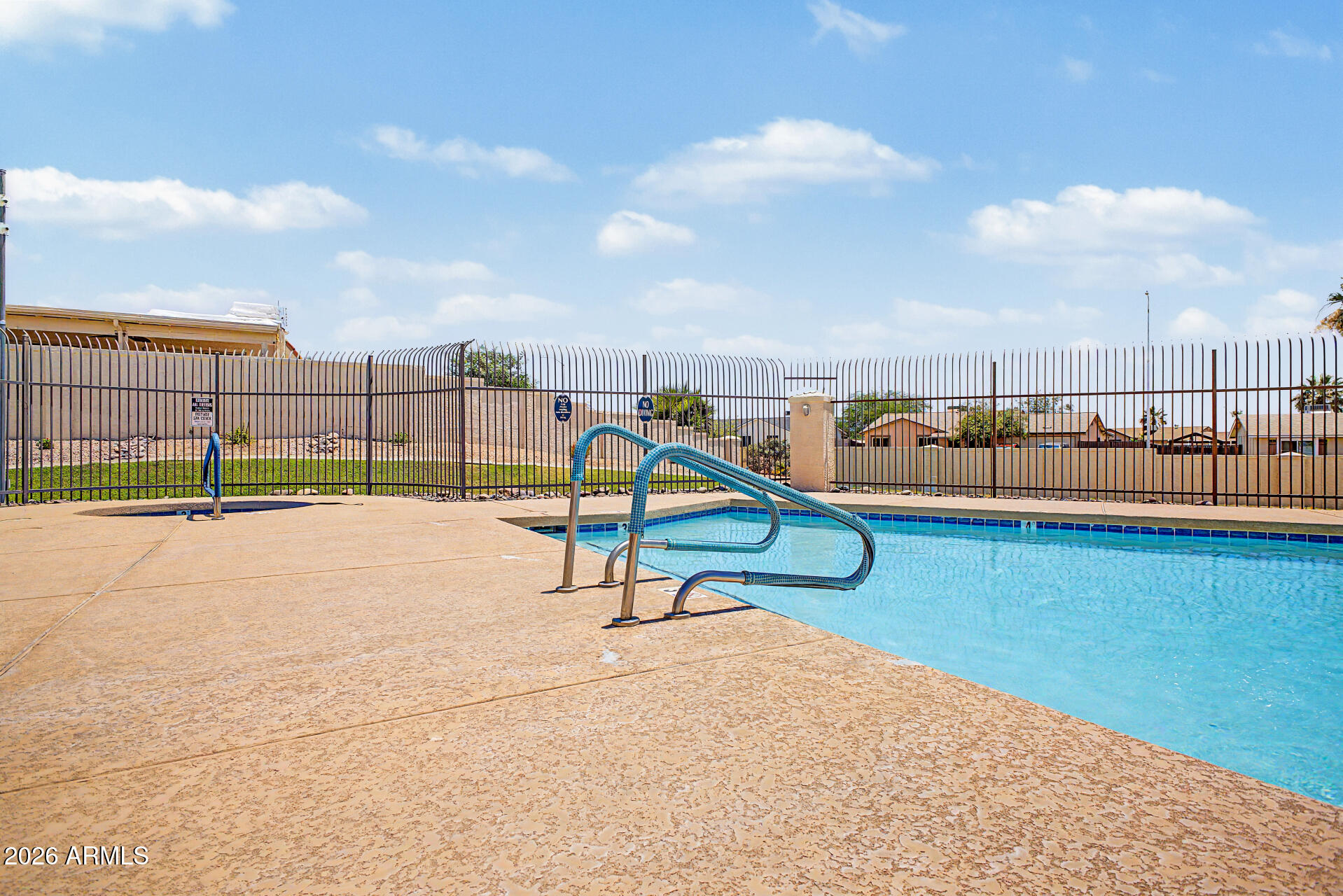 MOONDANCE TOWNHOMES - Residential