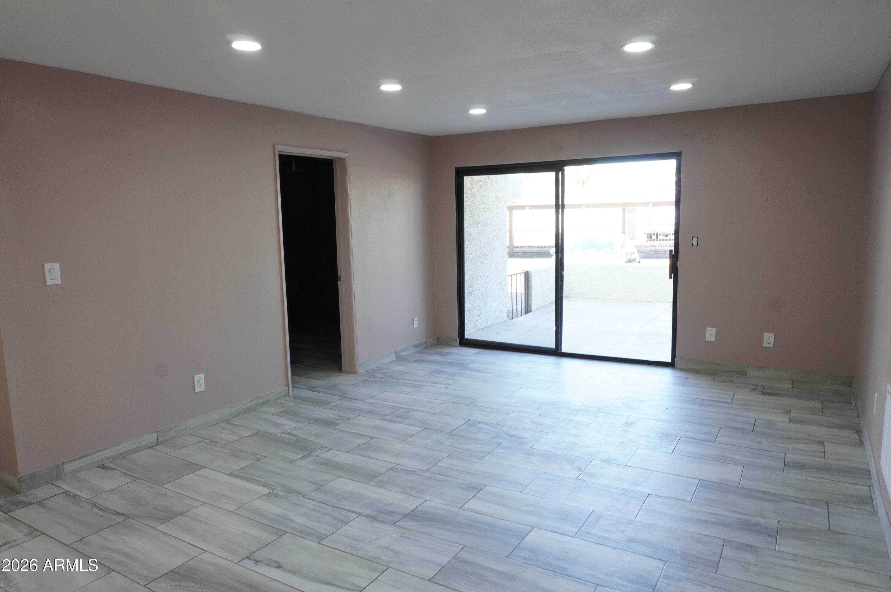SADDLETREE CONDOMINIUMS - Residential