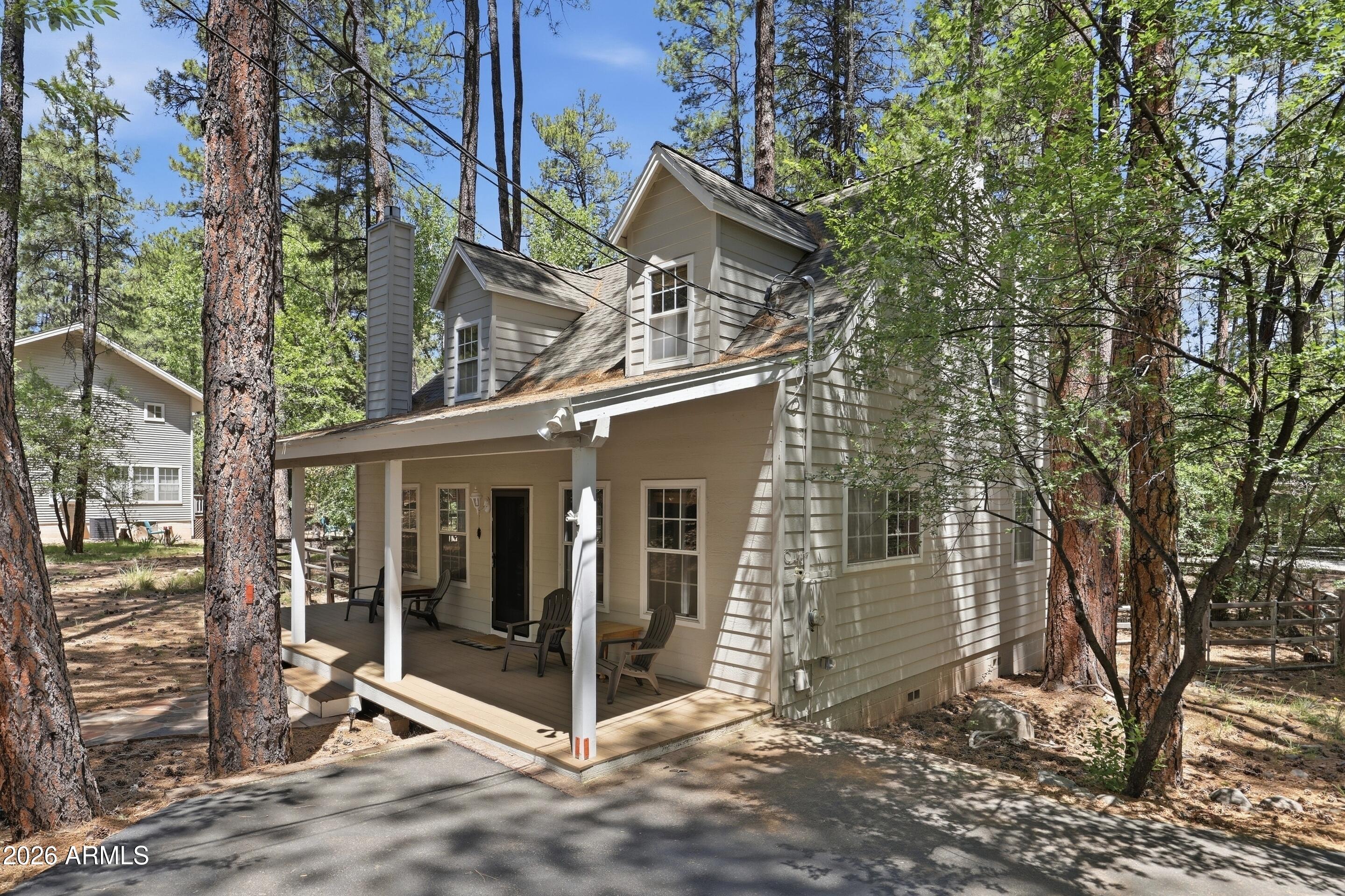Strawberry Mountain Shadows 2 - Residential