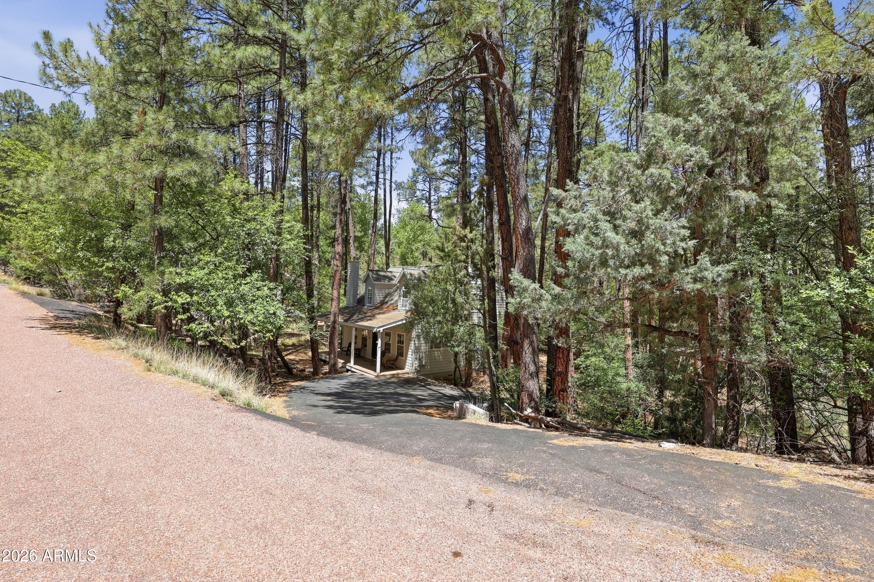 Strawberry Mountain Shadows 2 - Residential
