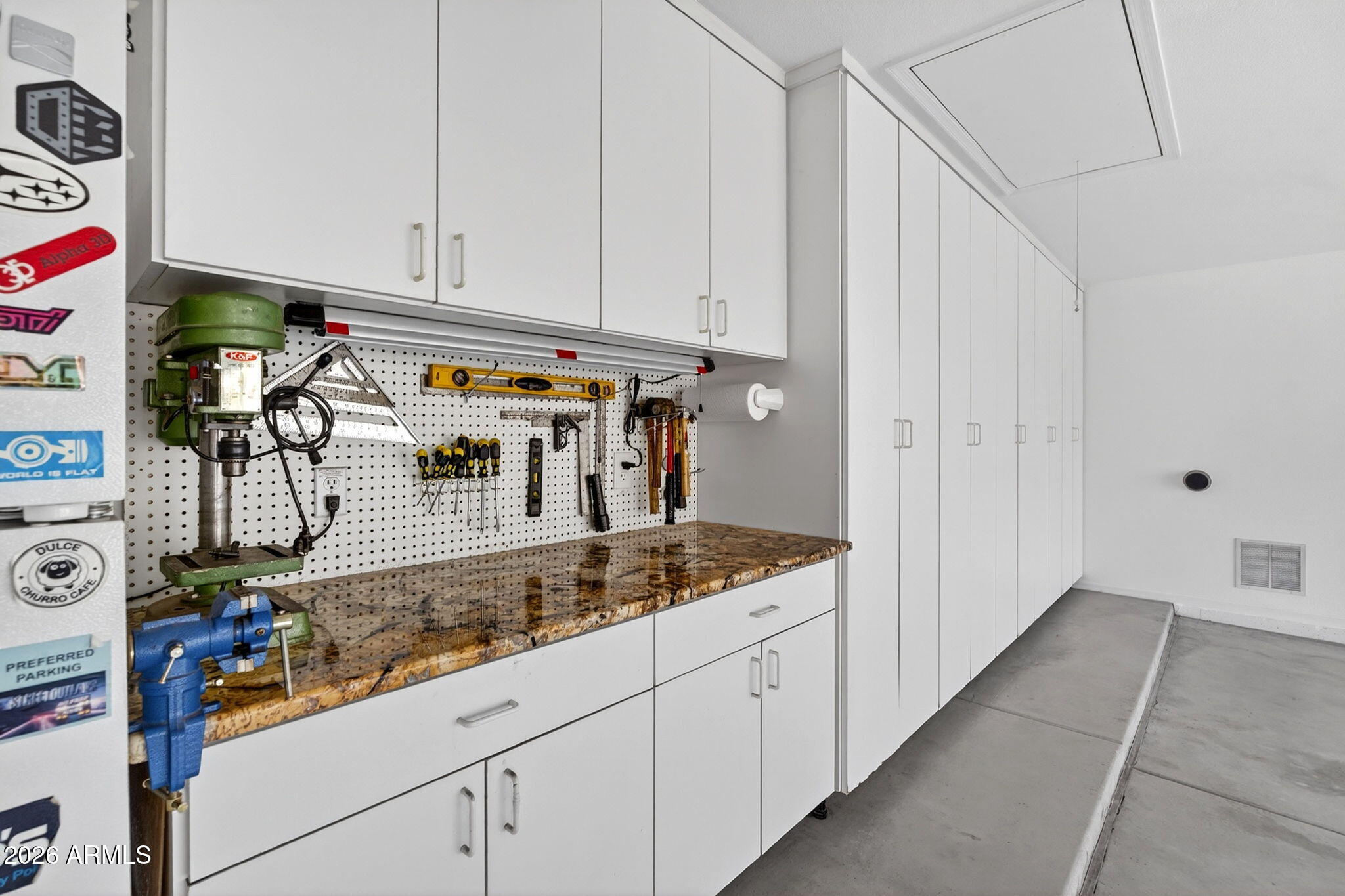 CAYMAN SQUARE UNIT 1 - Residential