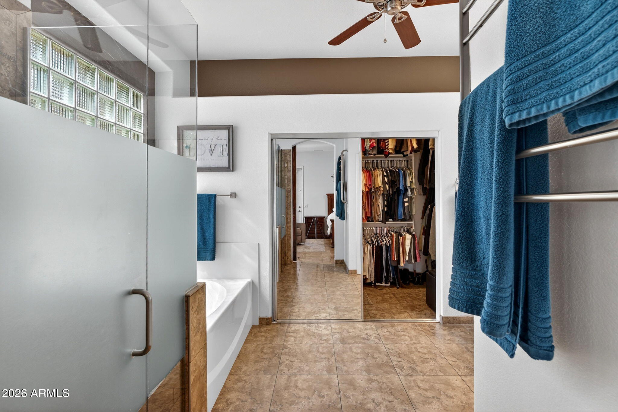 CAYMAN SQUARE UNIT 1 - Residential
