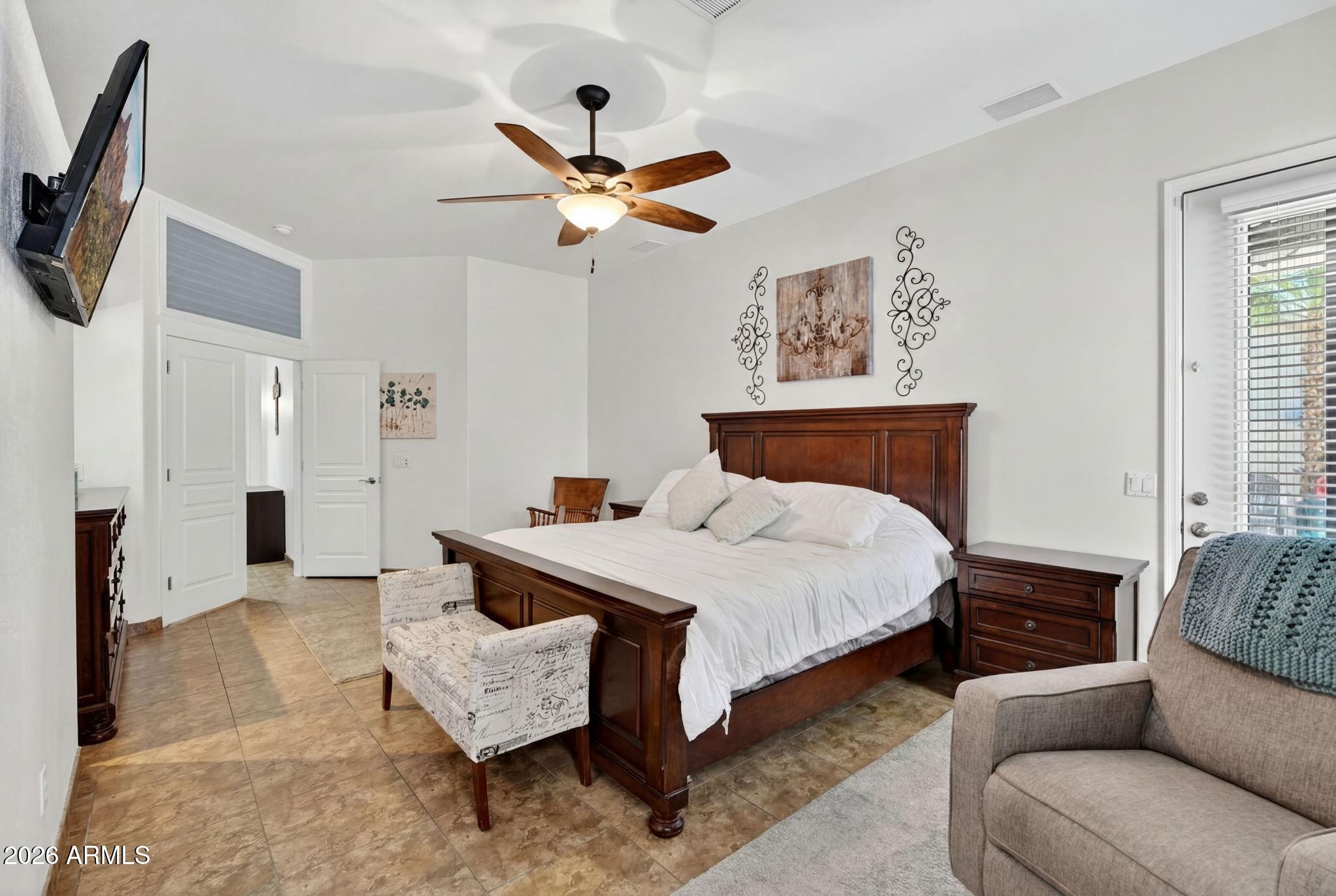 CAYMAN SQUARE UNIT 1 - Residential