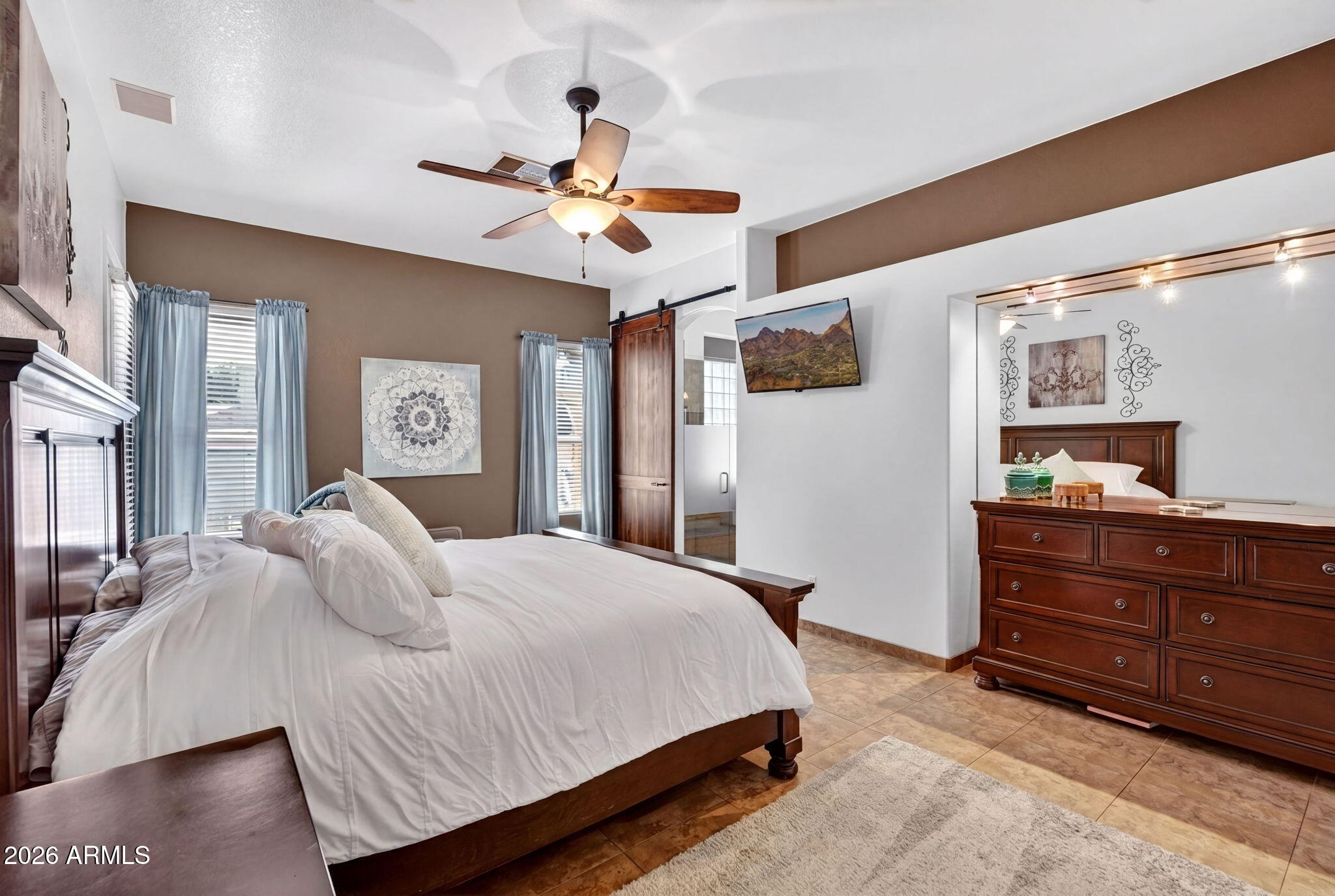 CAYMAN SQUARE UNIT 1 - Residential