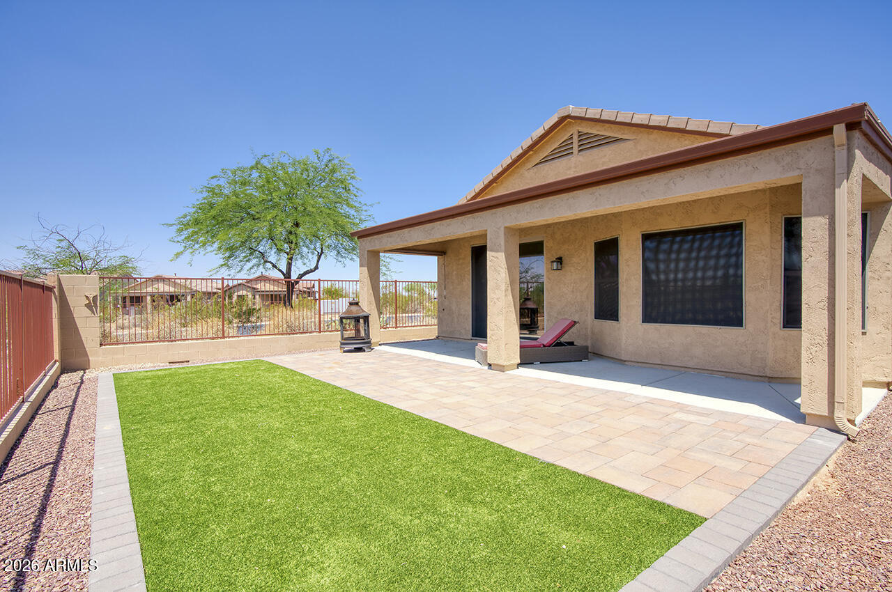PERALTA TRAILS - Residential