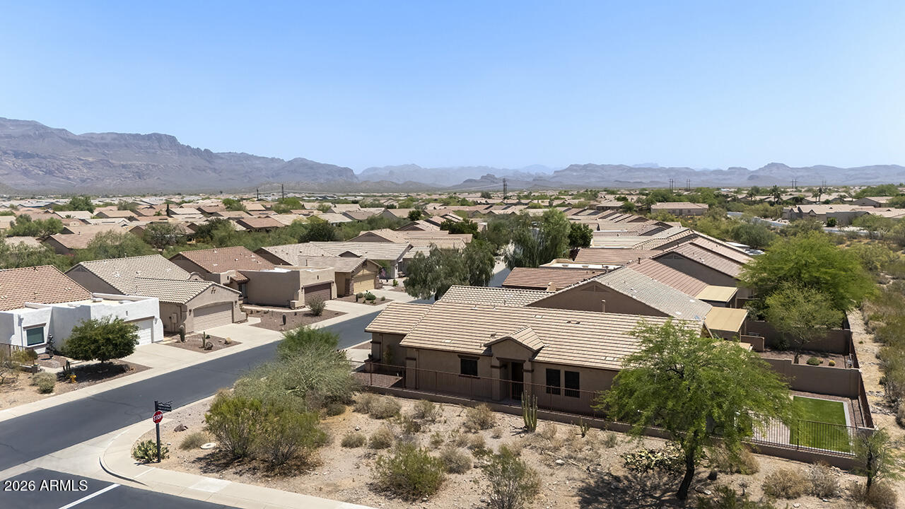 PERALTA TRAILS - Residential