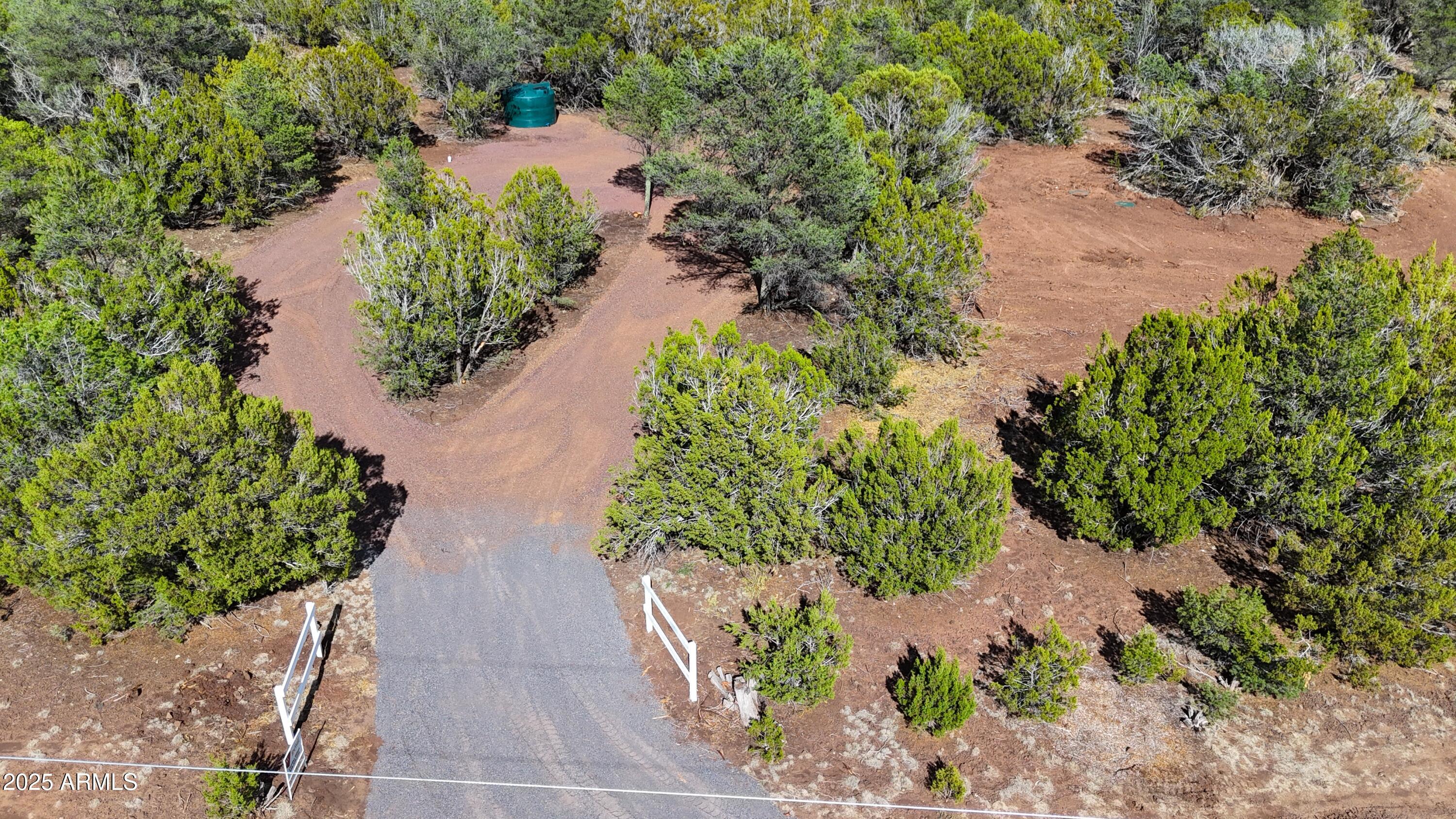 APACHE WOODLAND ESTATES - Land