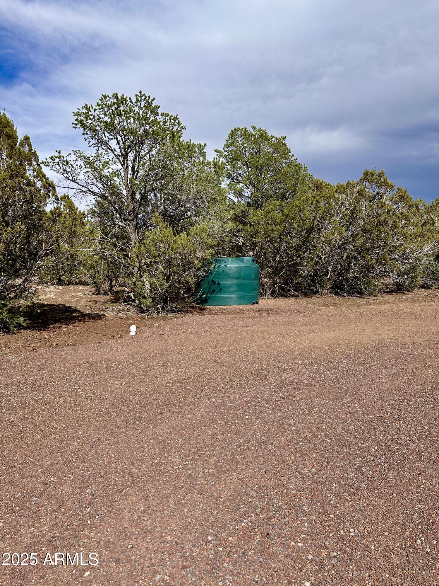 APACHE WOODLAND ESTATES - Land