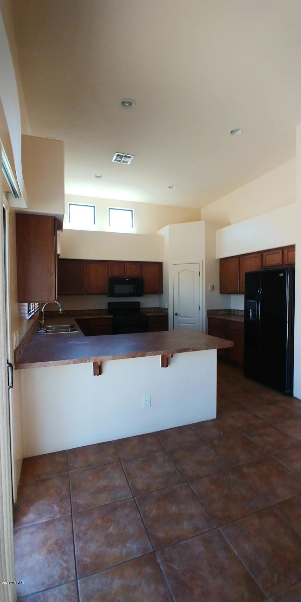LEGENDS AT VALIENTE UNIT 2 - Residential