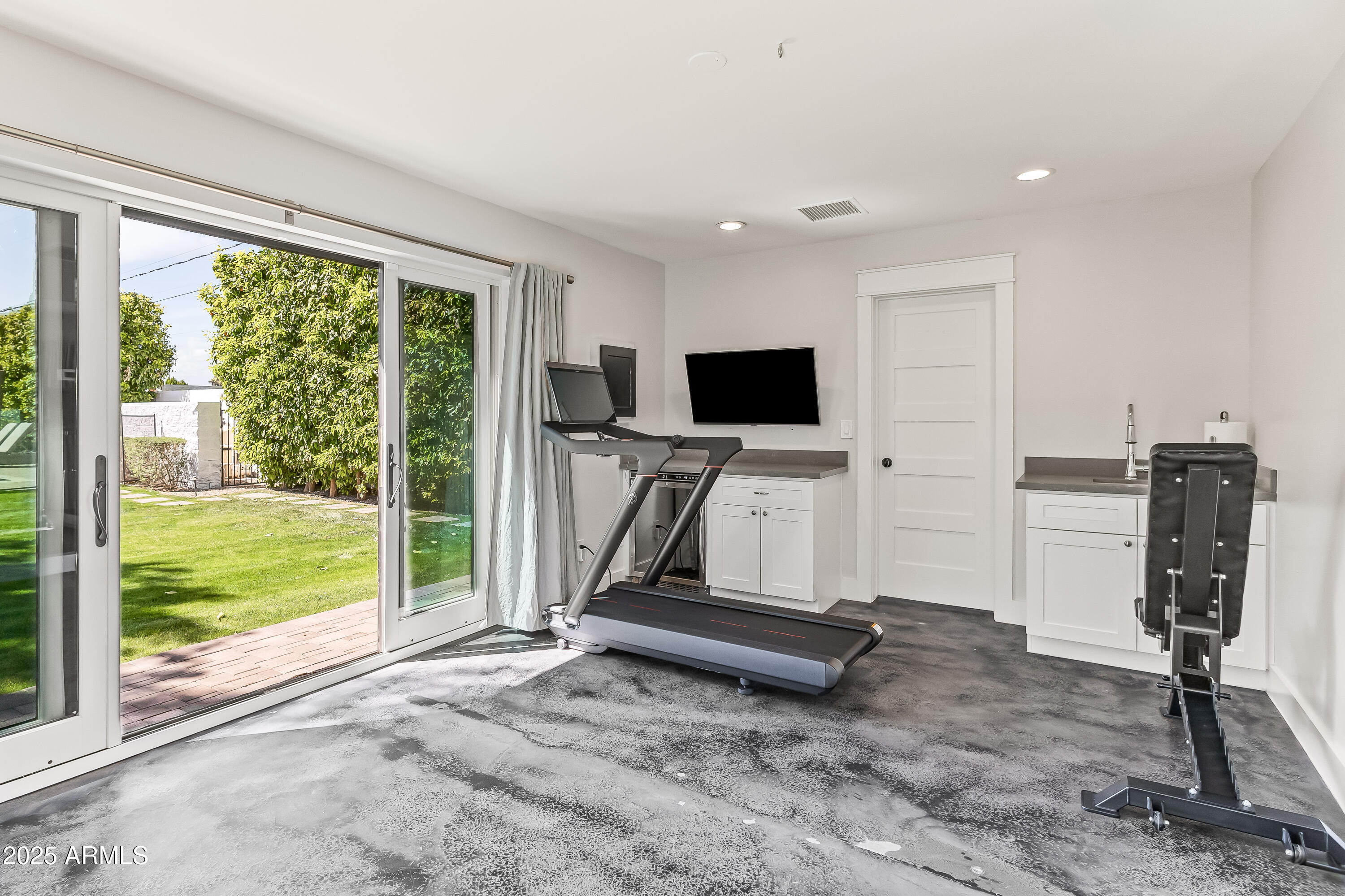 CASA LINDA LOT 24-44 - Residential