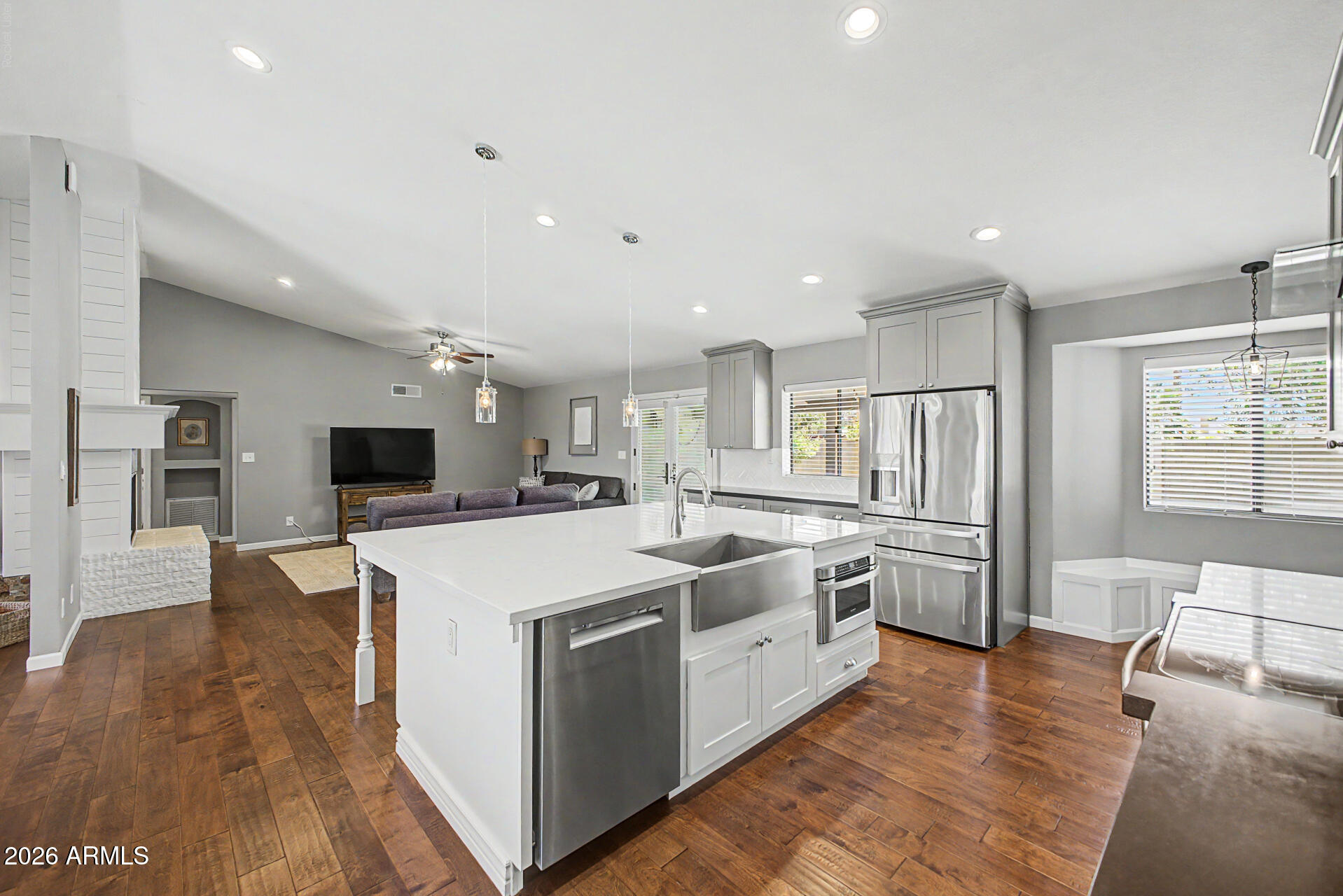 LA PAZ AT DESERT SPRINGS UNIT 20 - Residential