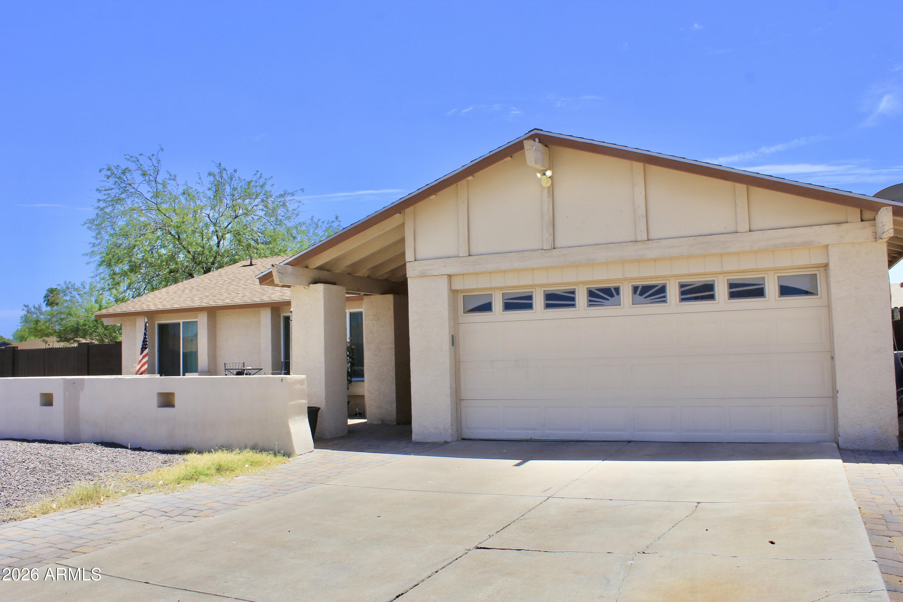 No HOA! RV GATE AND PARKING! This lovely updated home is situated on a corner lot and displays a 2-car garage, RV gate, extra parking in front and lovely courtyard. Tastefully updated interior boasts wood-look tile flooring, fresh paint, thick baseboards, and dual pane windows. 
Inviting living room and the large family & dining room combo are made for large get-togethers. Upscale kitchen comes with recessed 
lighting, quartz counters, white cabinets, stainless steel appliances, and a breakfast bar. The Huge owners suite includes outdoor access and owners bath with dual sinks. The split secondary bedrooms include mirrored door closets. The spacious backyard has a covered patio where you can enjoy morning coffee or relax in the evenings. This gem is ready to welcome you to your new home!