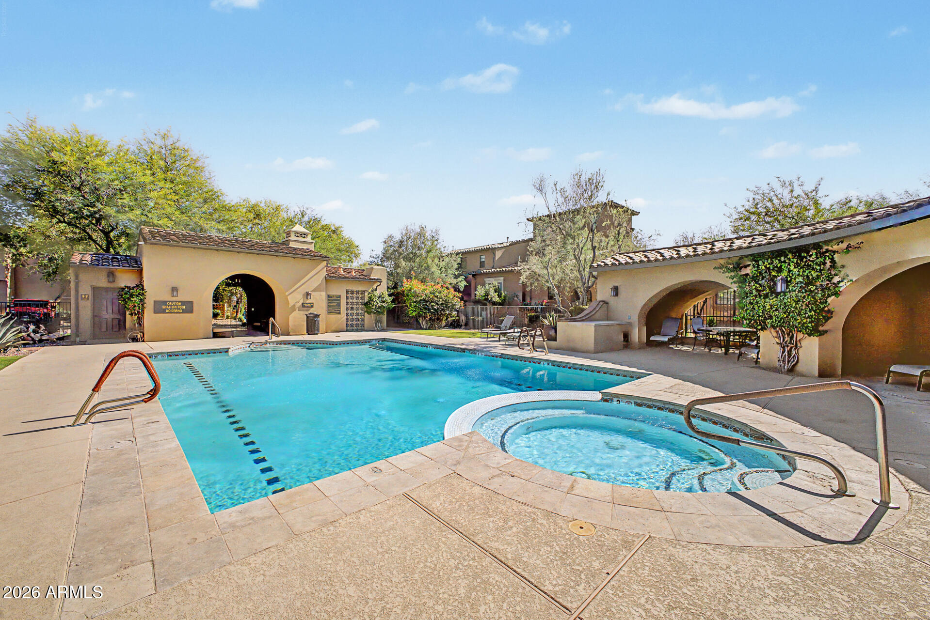 COURTYARDS AT DESERT PARK CONDOMINIUM - Residential