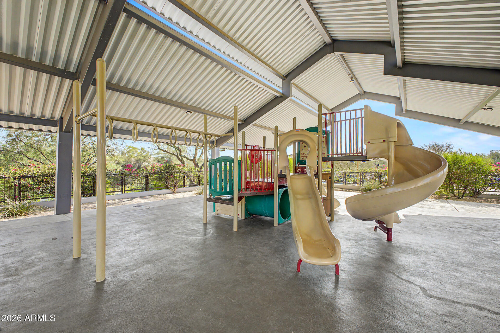 COURTYARDS AT DESERT PARK CONDOMINIUM - Residential