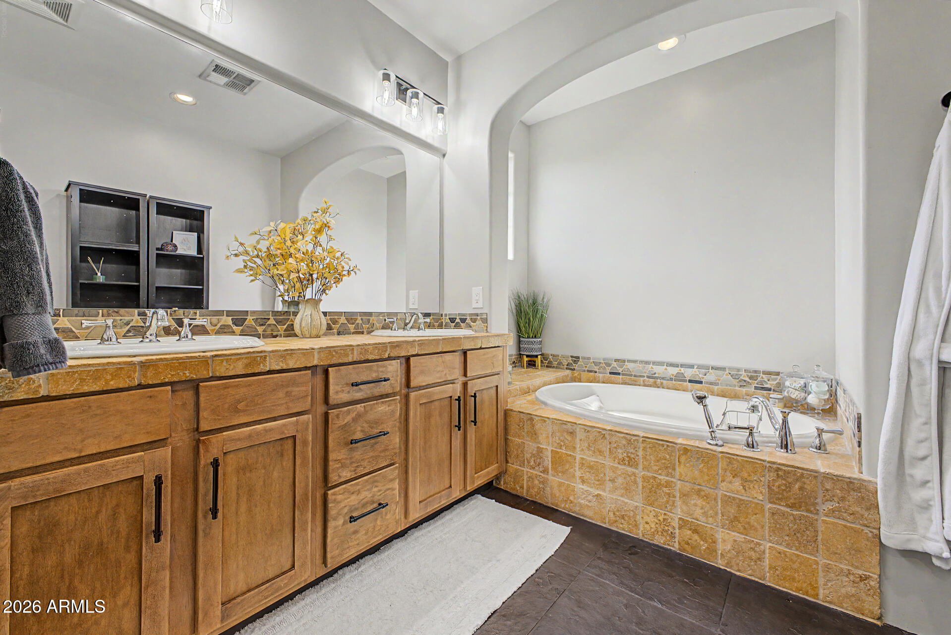 COURTYARDS AT DESERT PARK CONDOMINIUM - Residential