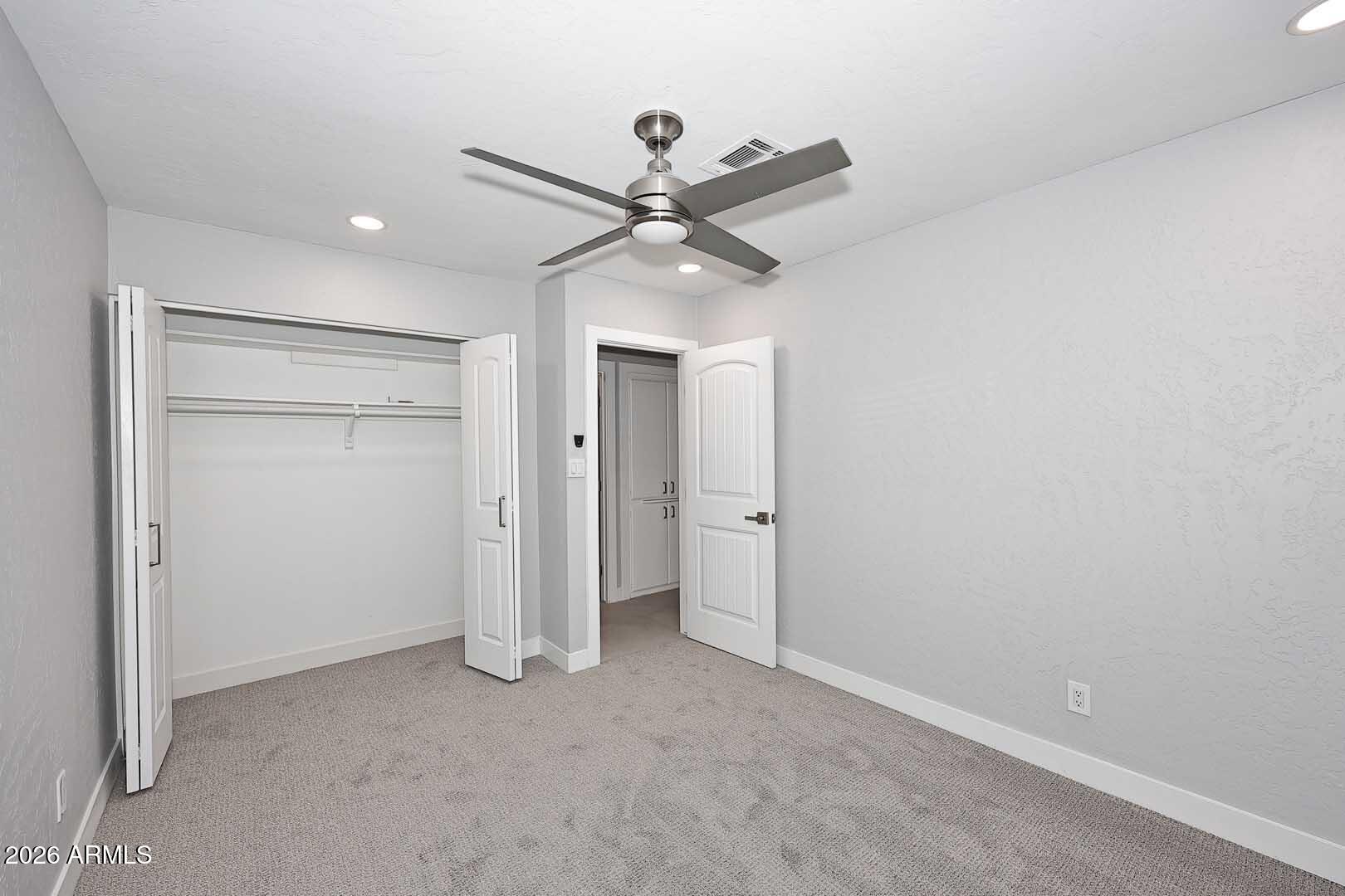 SANDS EAST 2 - Residential