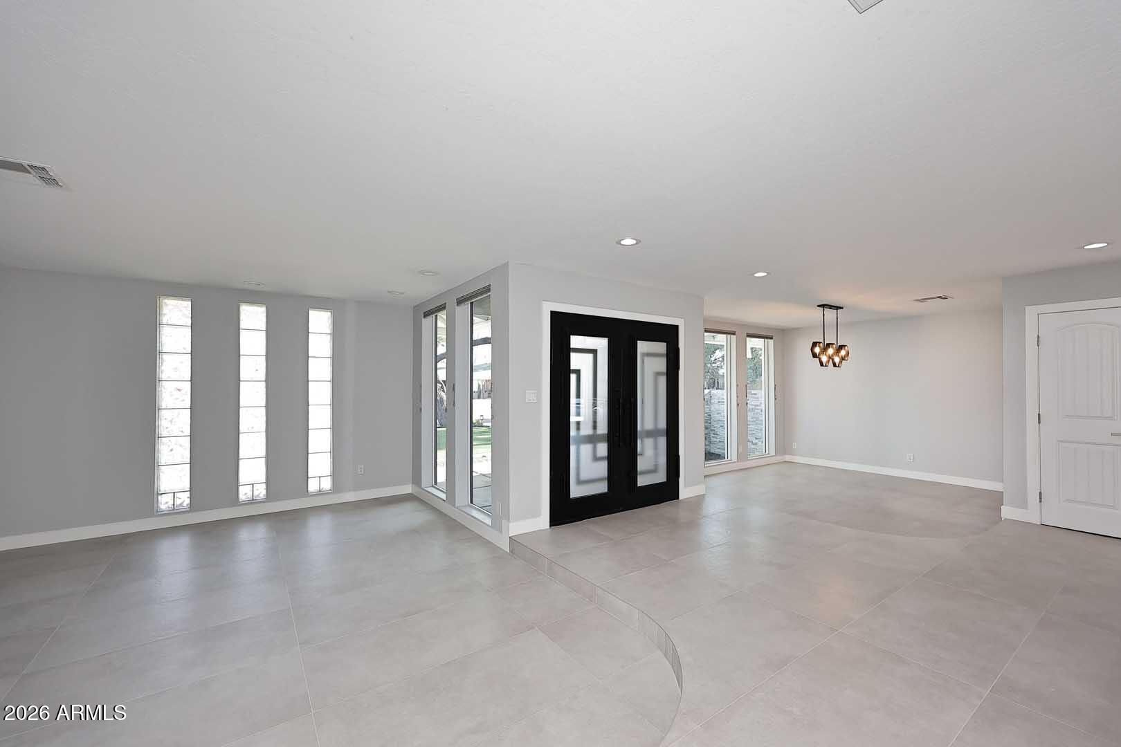 SANDS EAST 2 - Residential