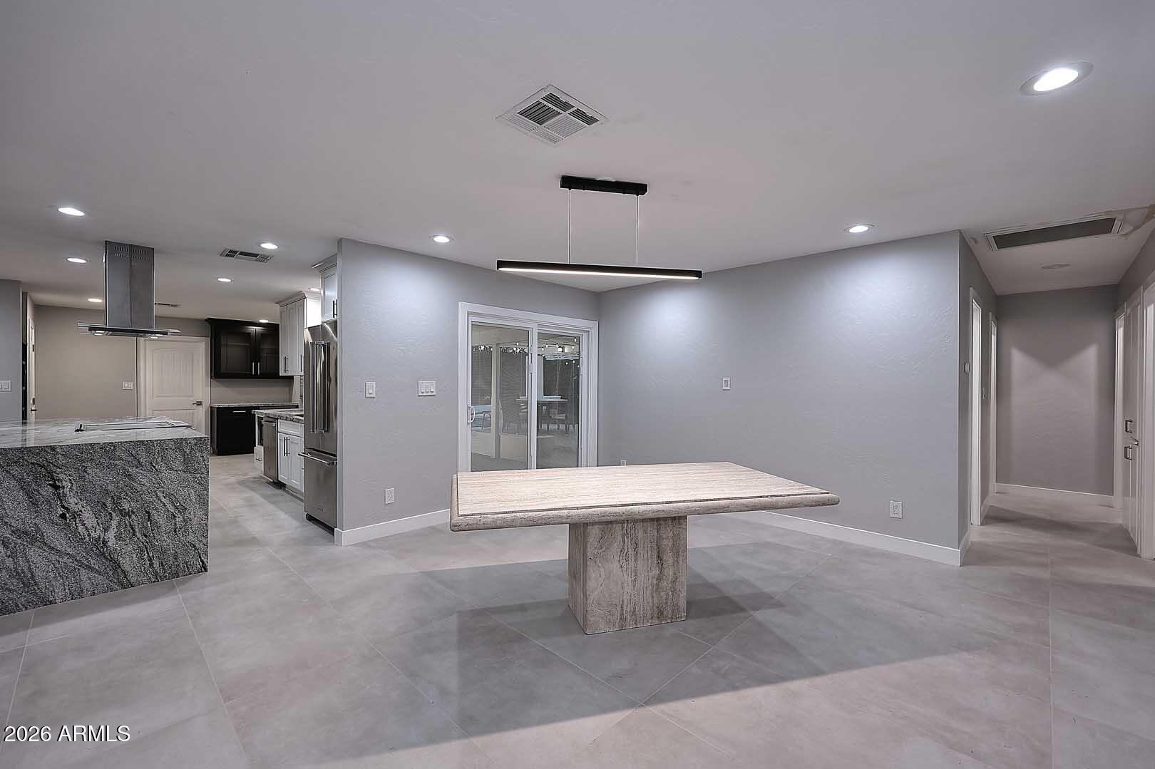 SANDS EAST 2 - Residential
