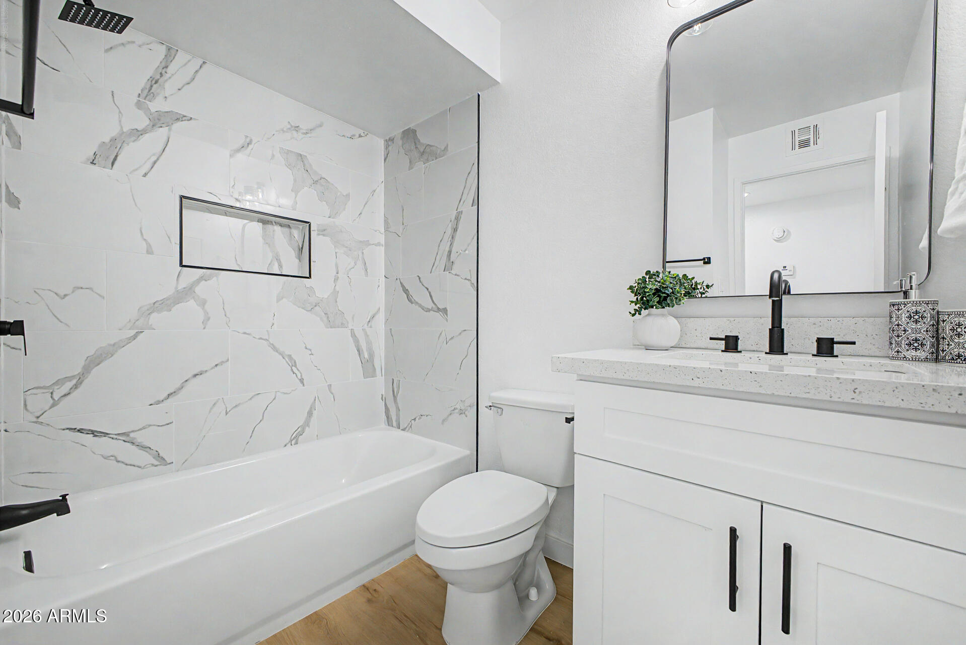 BRAEWOOD ESTATES NO. 4 AMD - Residential