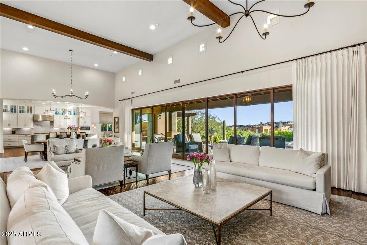 Mirabel Club - Residential