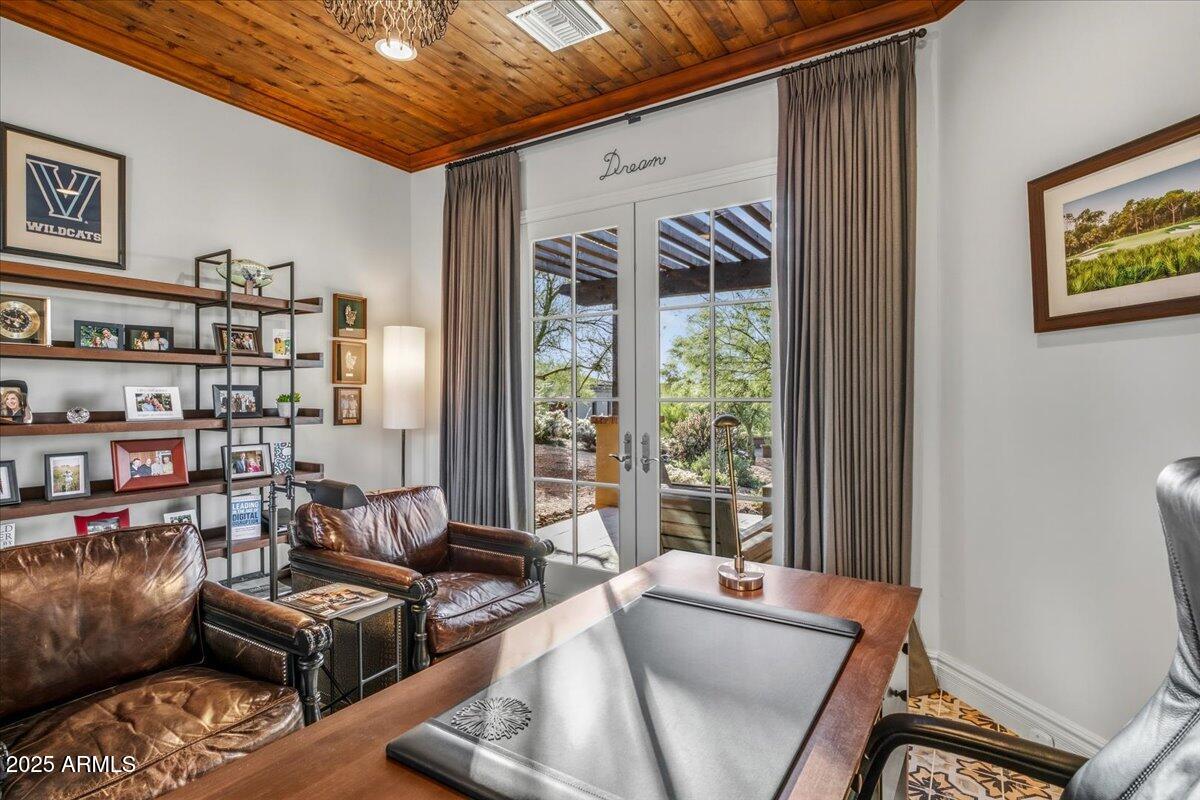 Mirabel Club - Residential