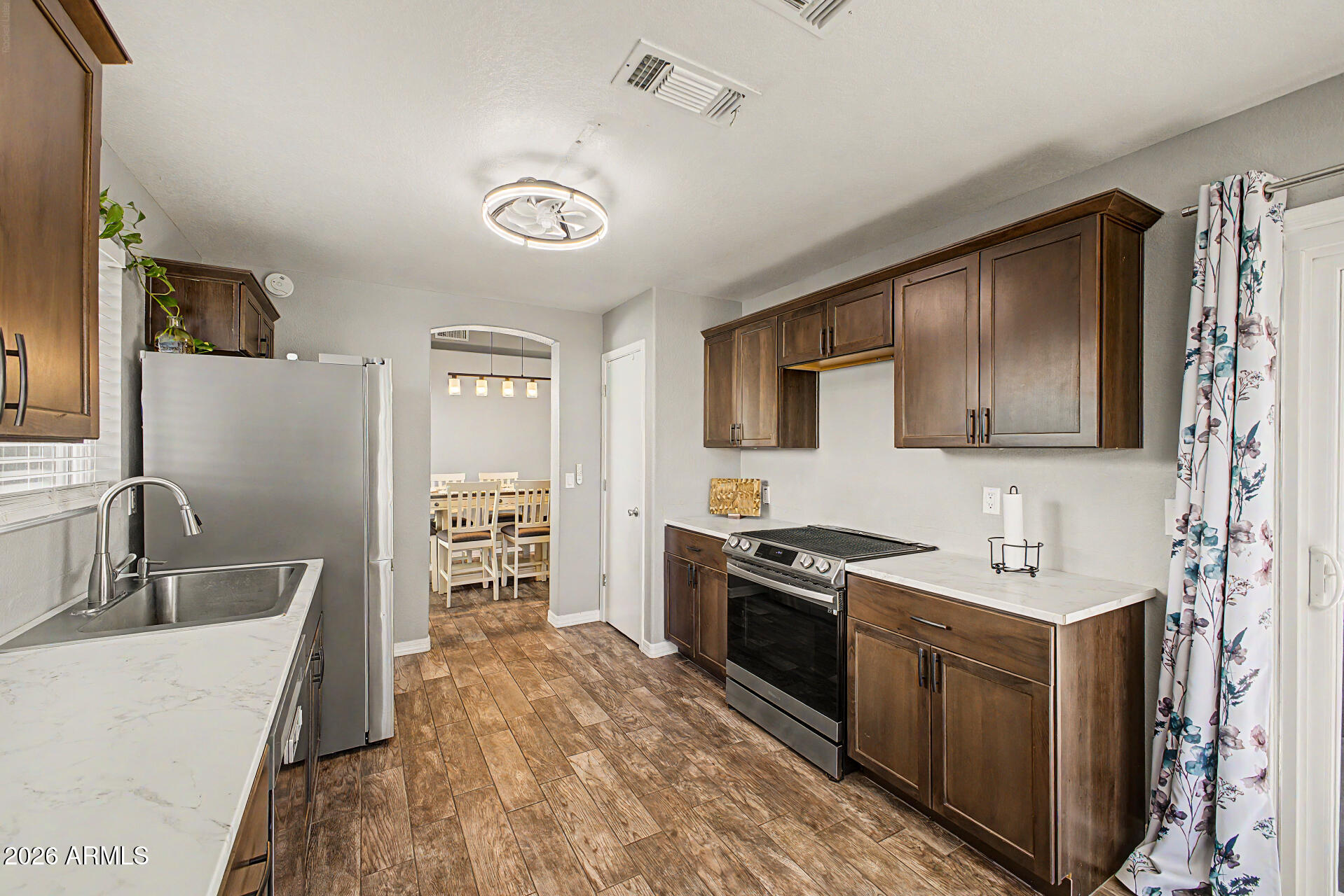 WEST PLAZA 31 32 AMD LOT 1-608 TR A-C - Residential