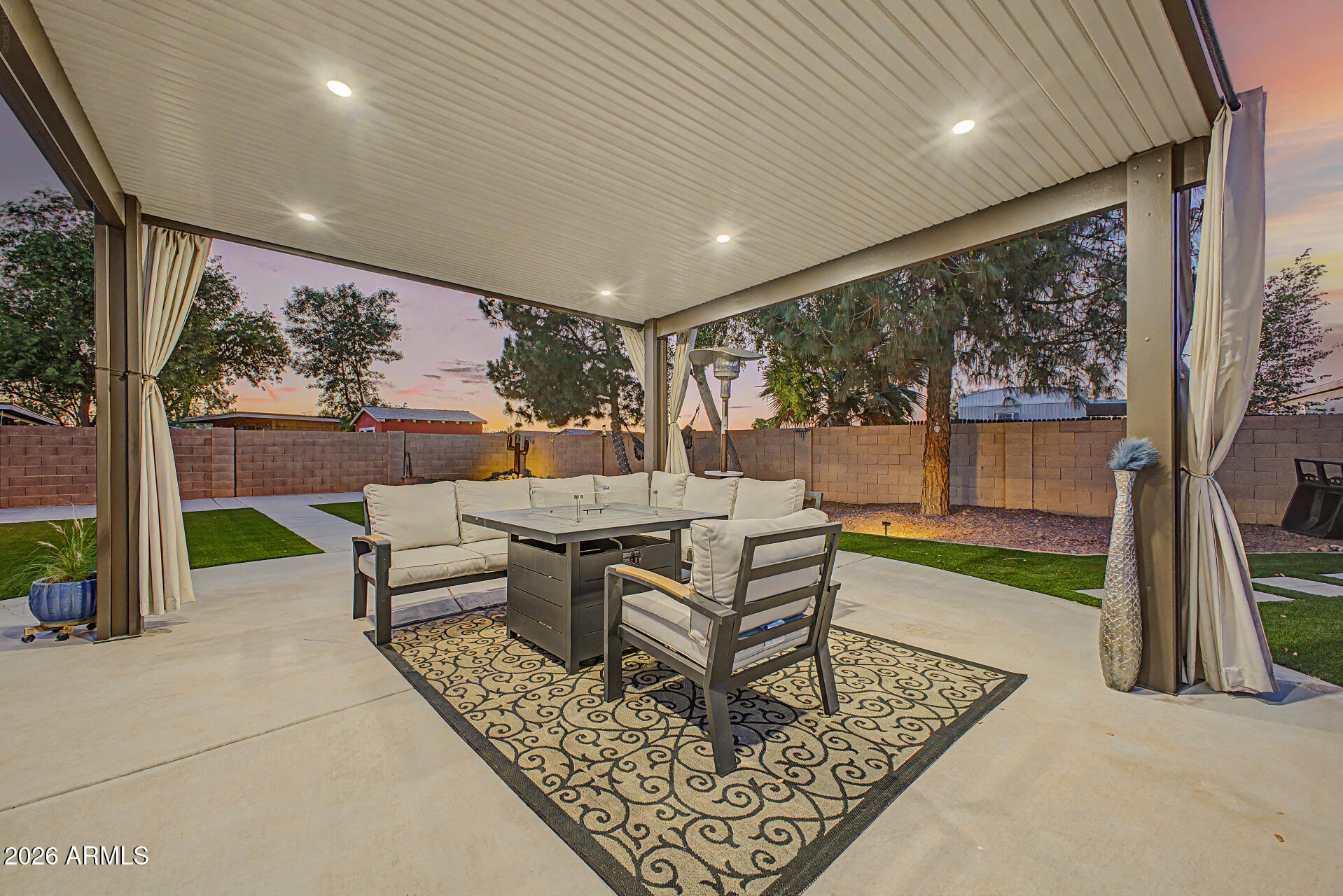 WEST PLAZA 31 32 AMD LOT 1-608 TR A-C - Residential