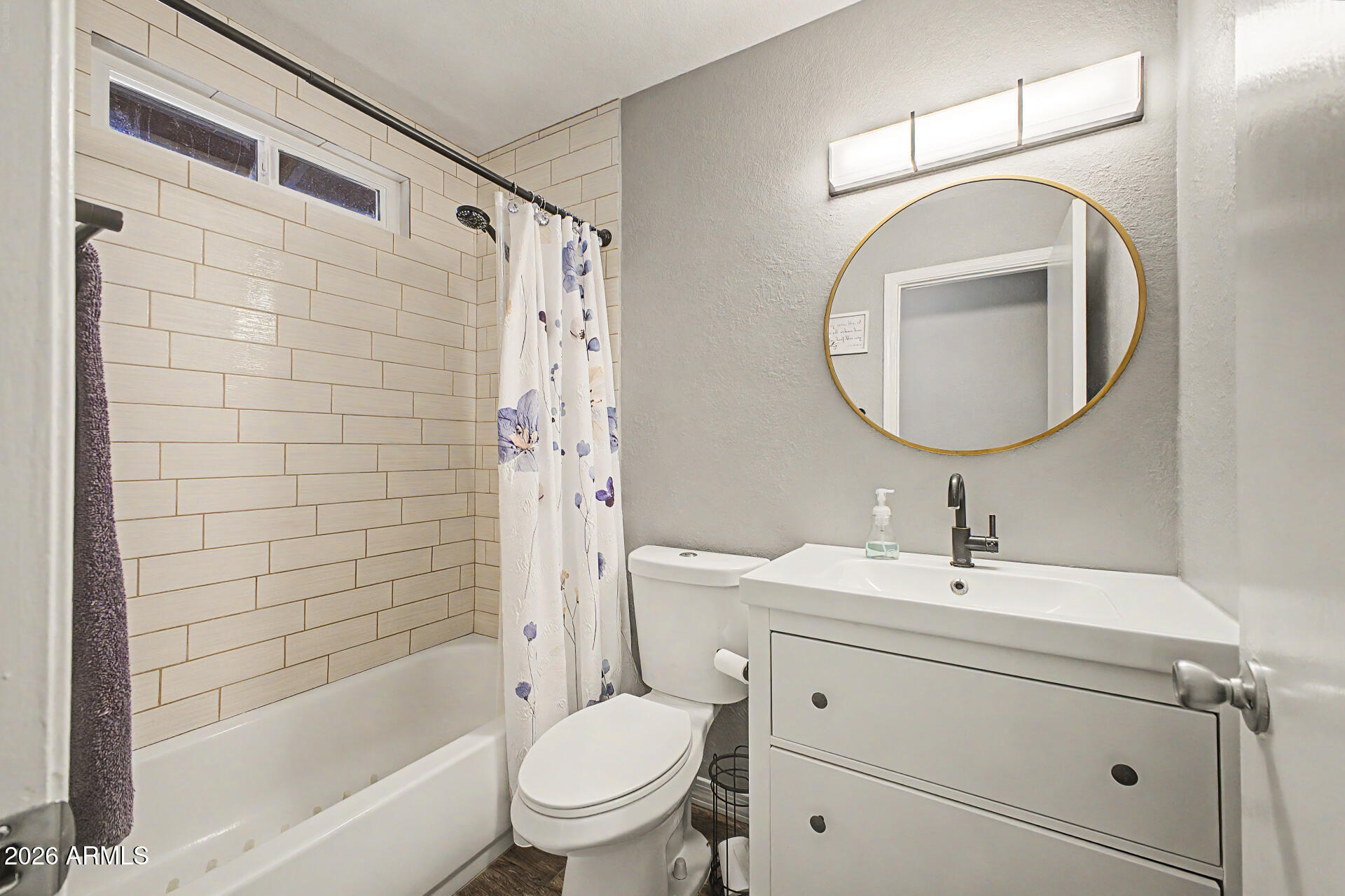 WEST PLAZA 31 32 AMD LOT 1-608 TR A-C - Residential