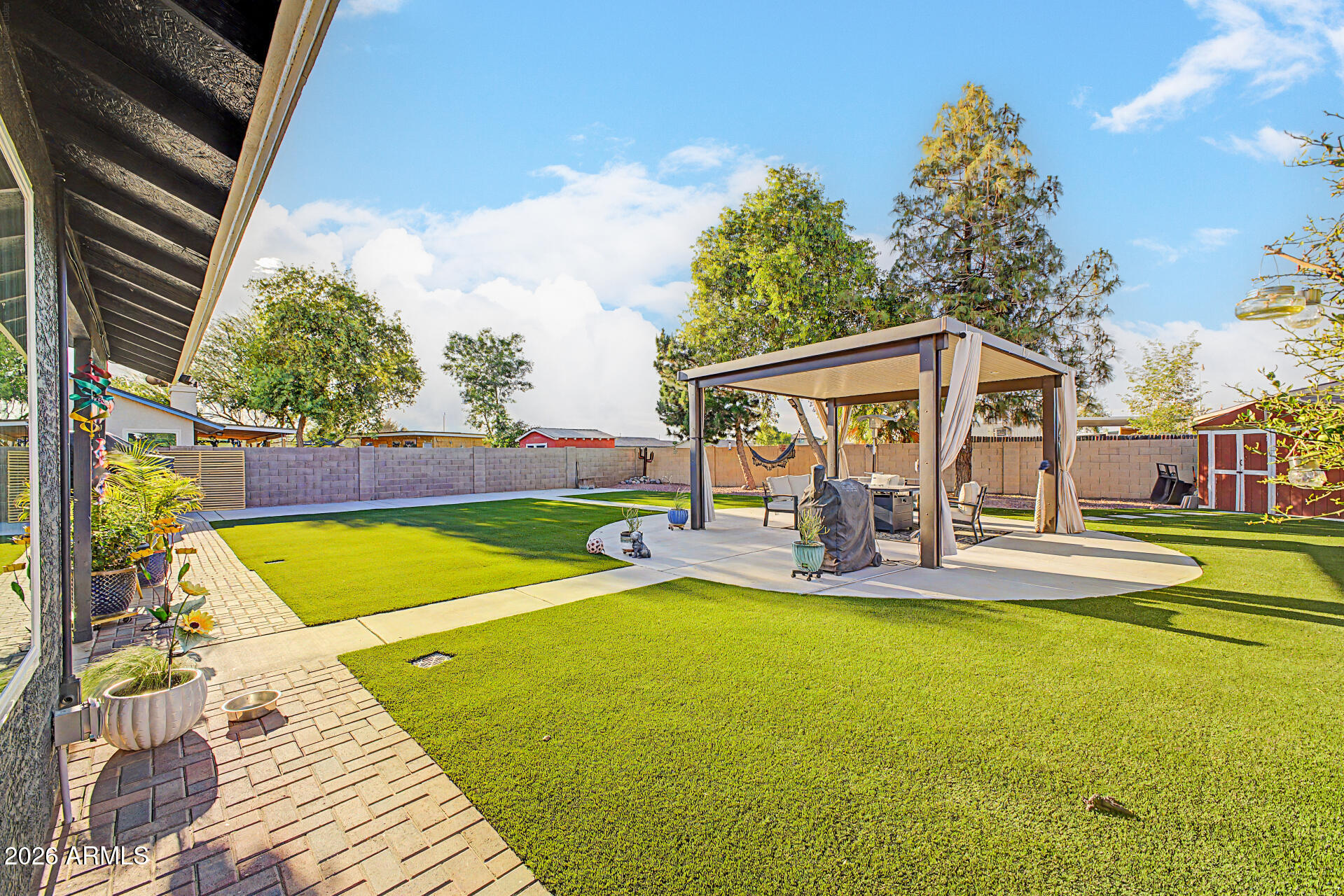 WEST PLAZA 31 32 AMD LOT 1-608 TR A-C - Residential