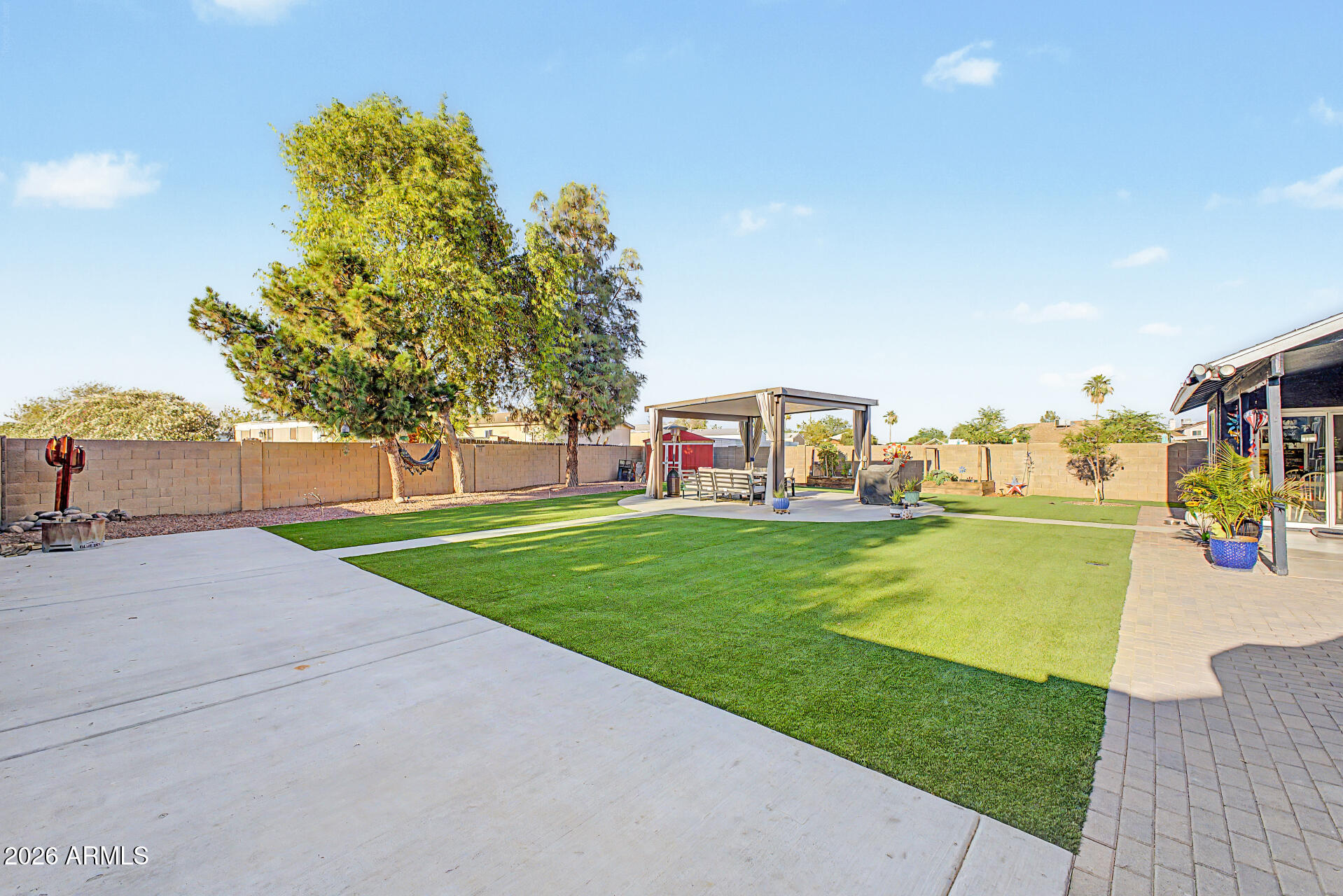 WEST PLAZA 31 32 AMD LOT 1-608 TR A-C - Residential