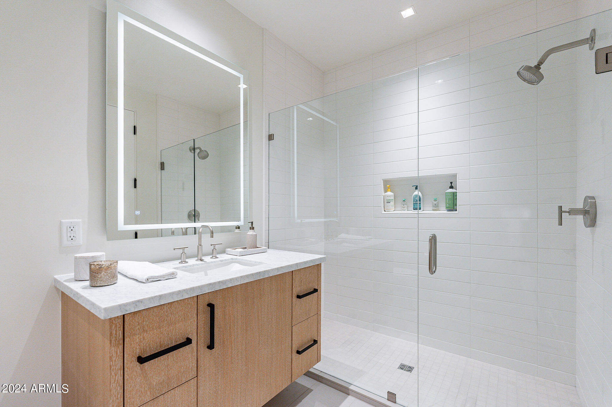 ASCENT AT THE PHOENICIAN GOLF VILLAS CONDOMINIUM - Residential