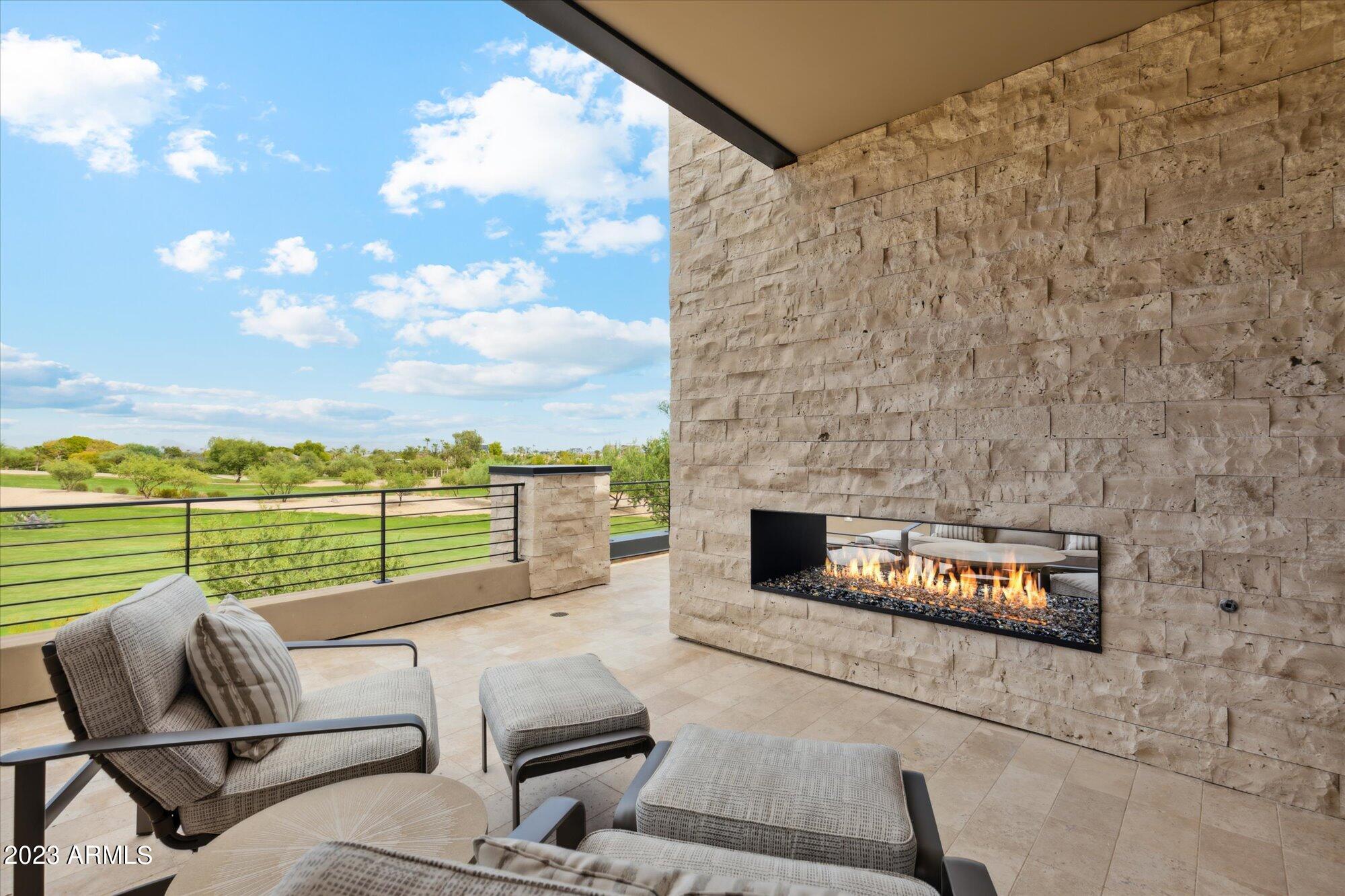 PHOENICIAN - Residential