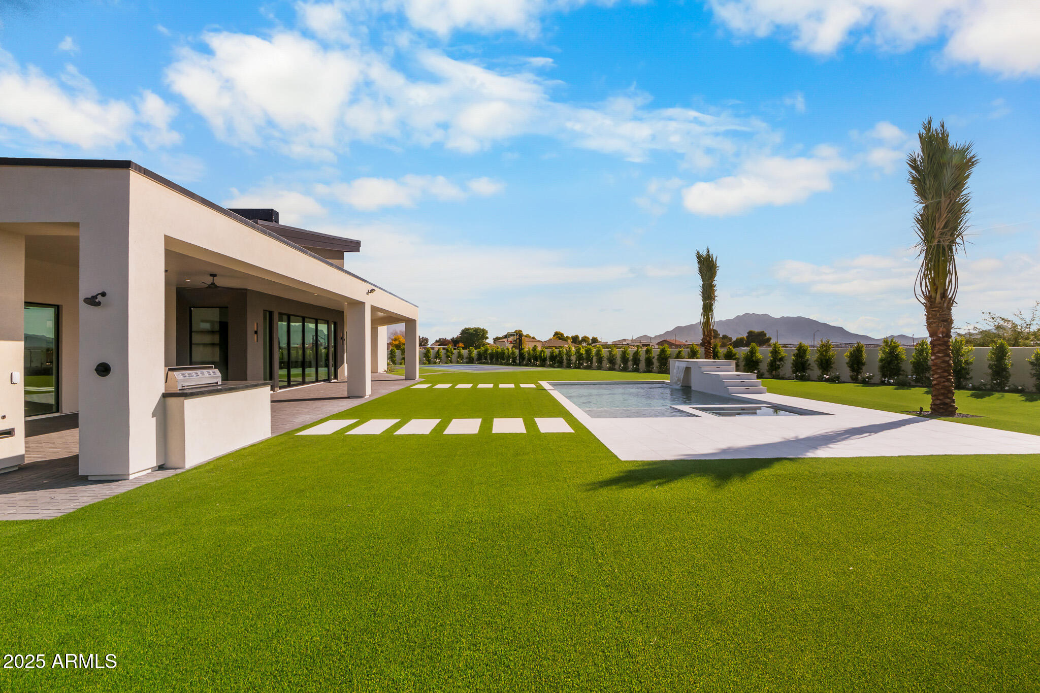 HHB HEIGHTS - Residential
