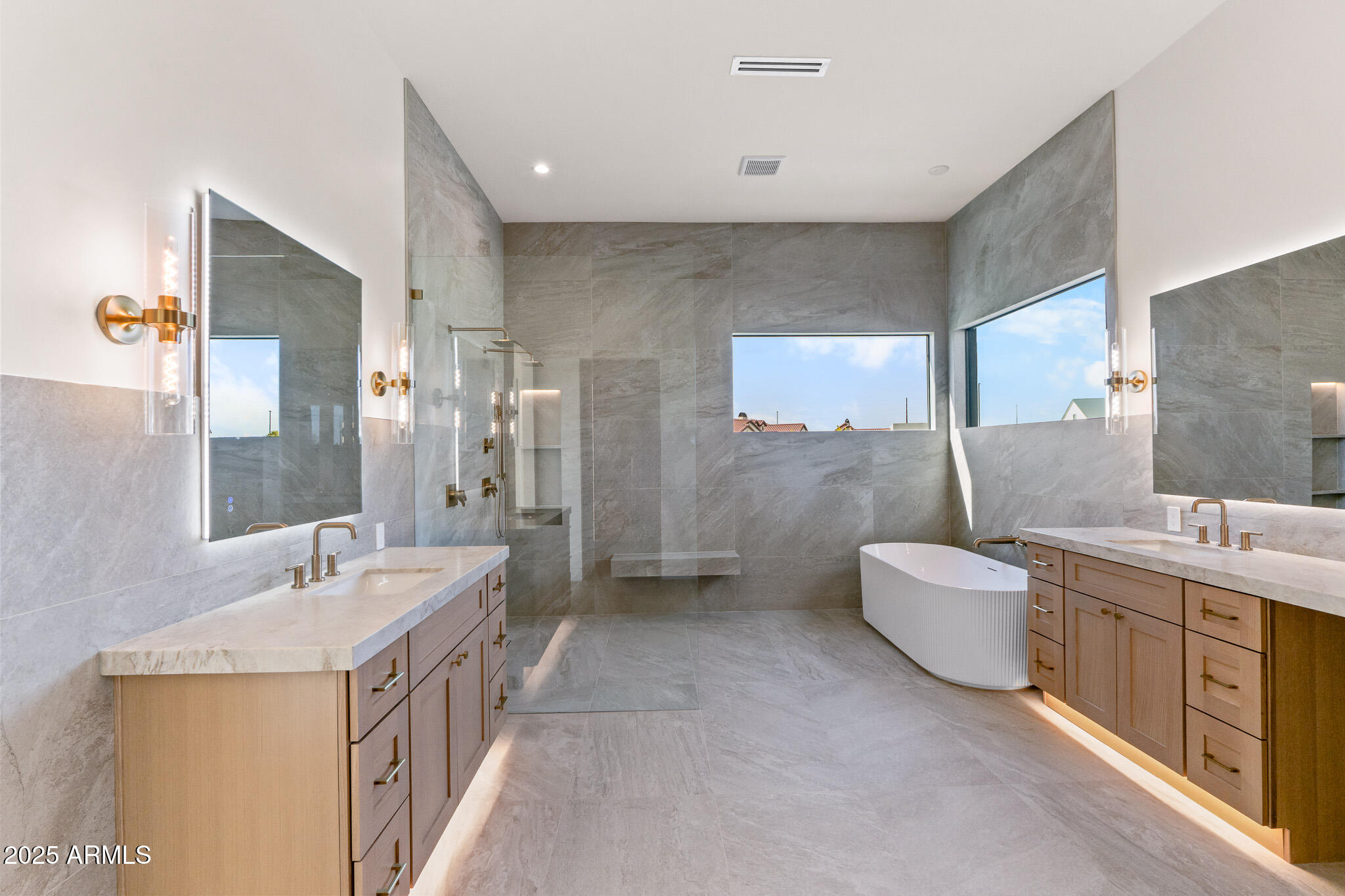 HHB HEIGHTS - Residential
