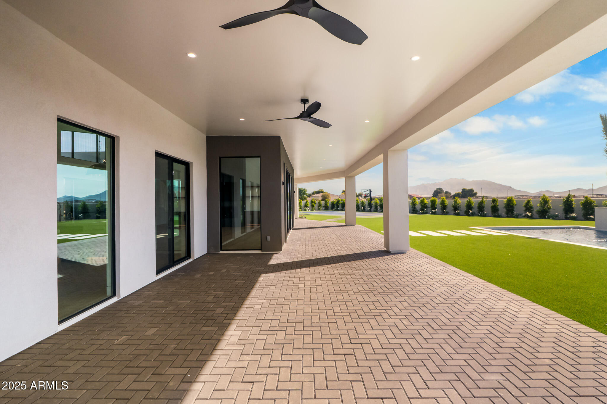 HHB HEIGHTS - Residential