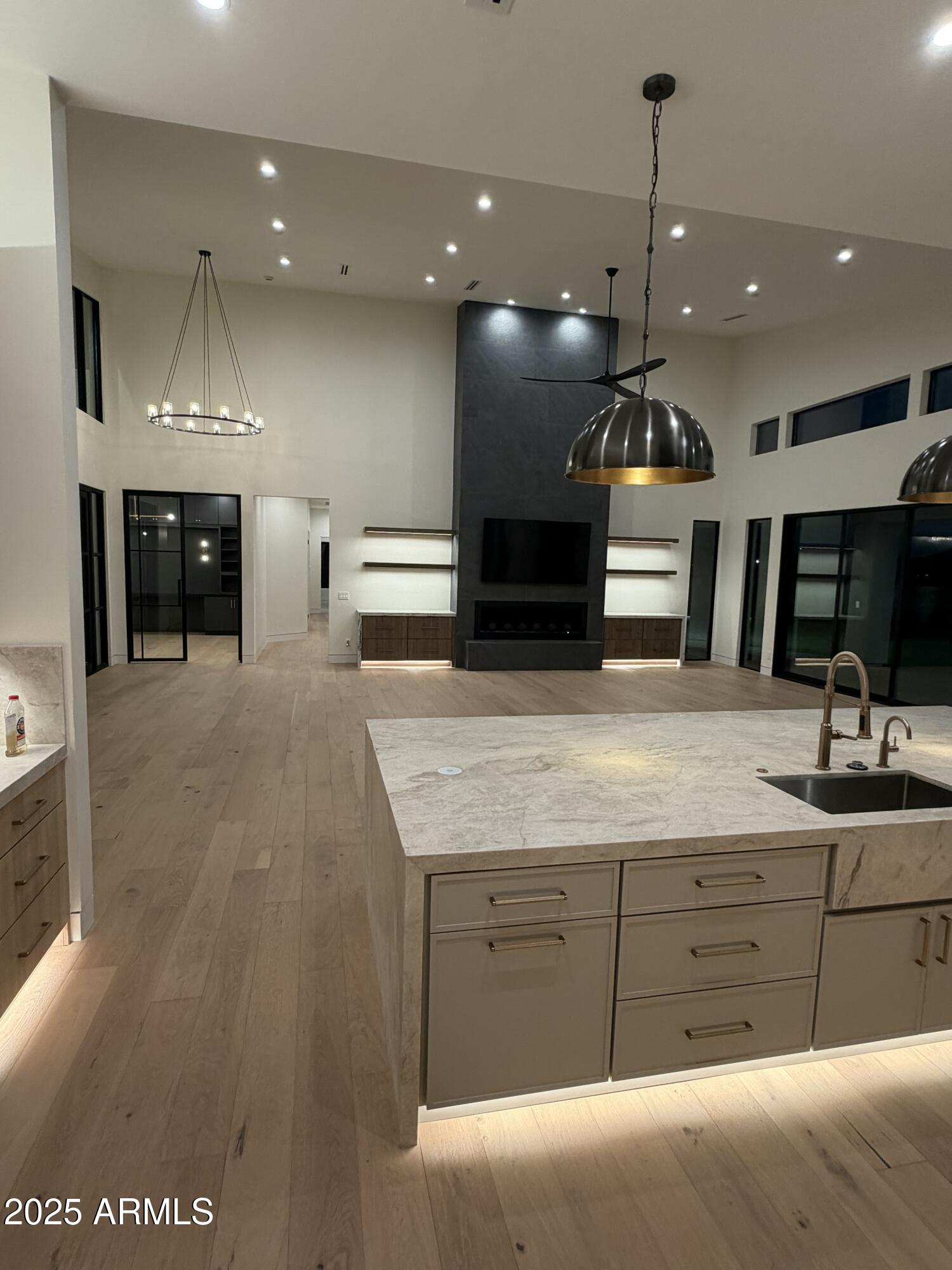 HHB HEIGHTS - Residential