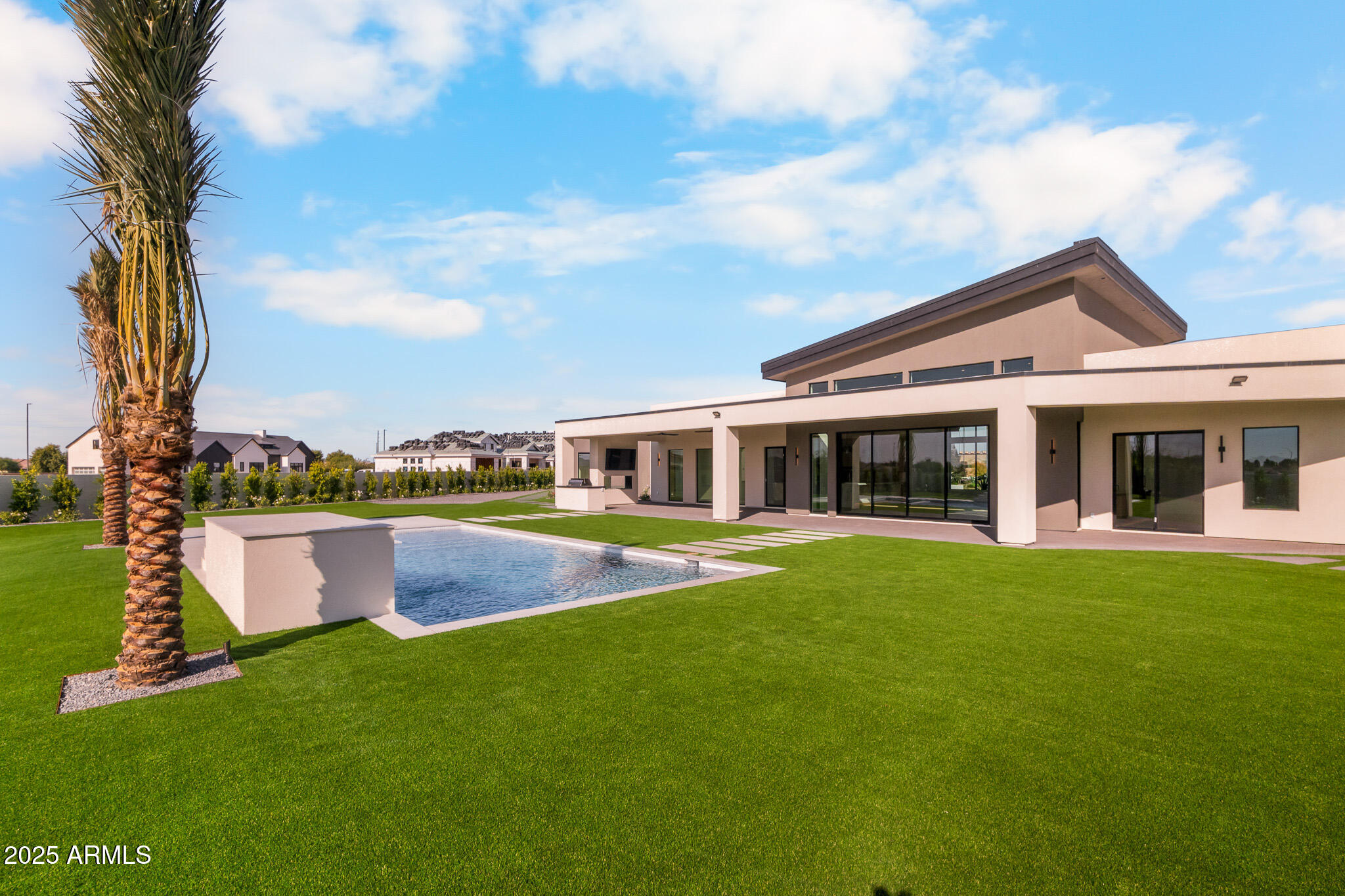 HHB HEIGHTS - Residential