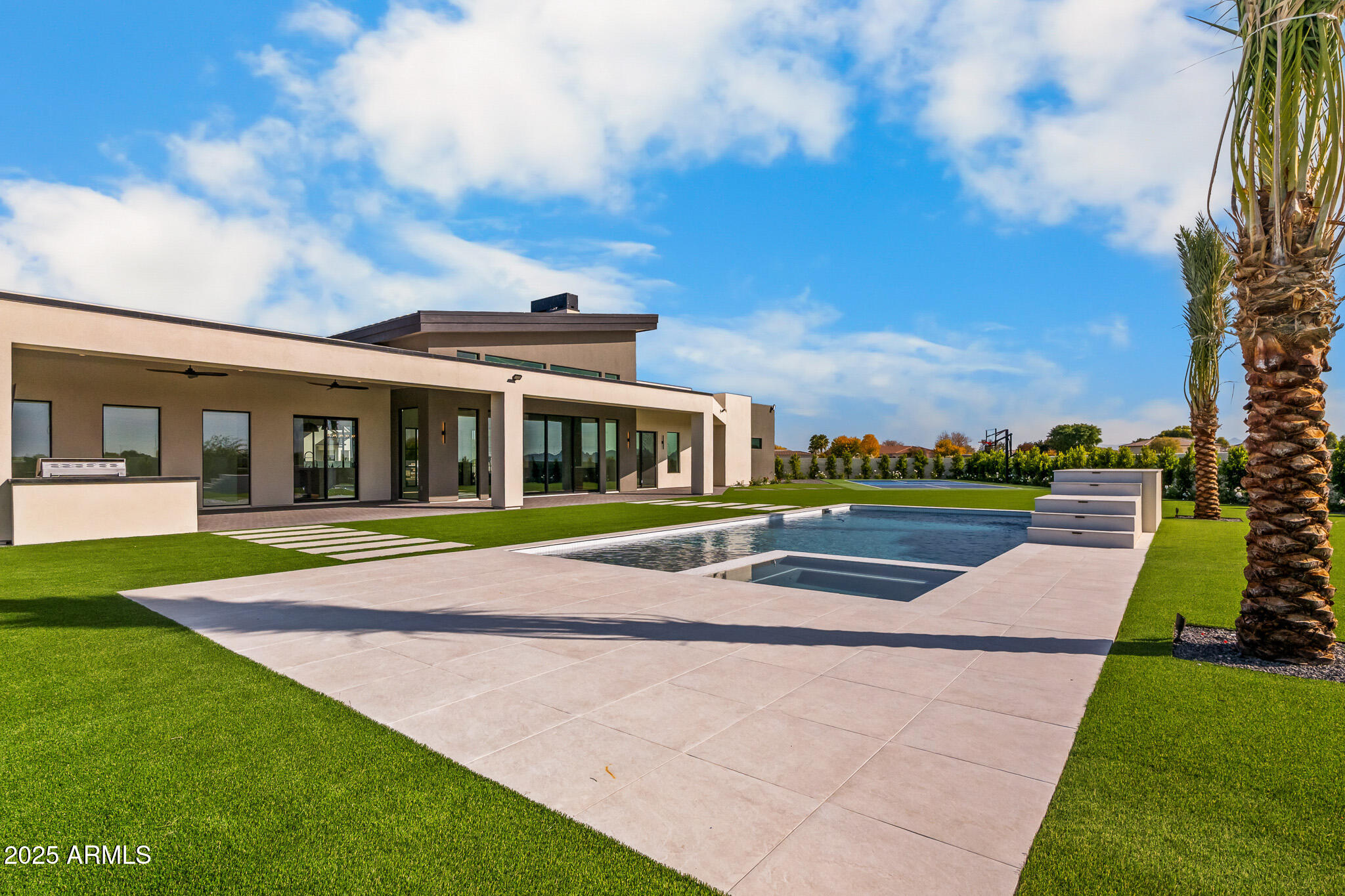 HHB HEIGHTS - Residential