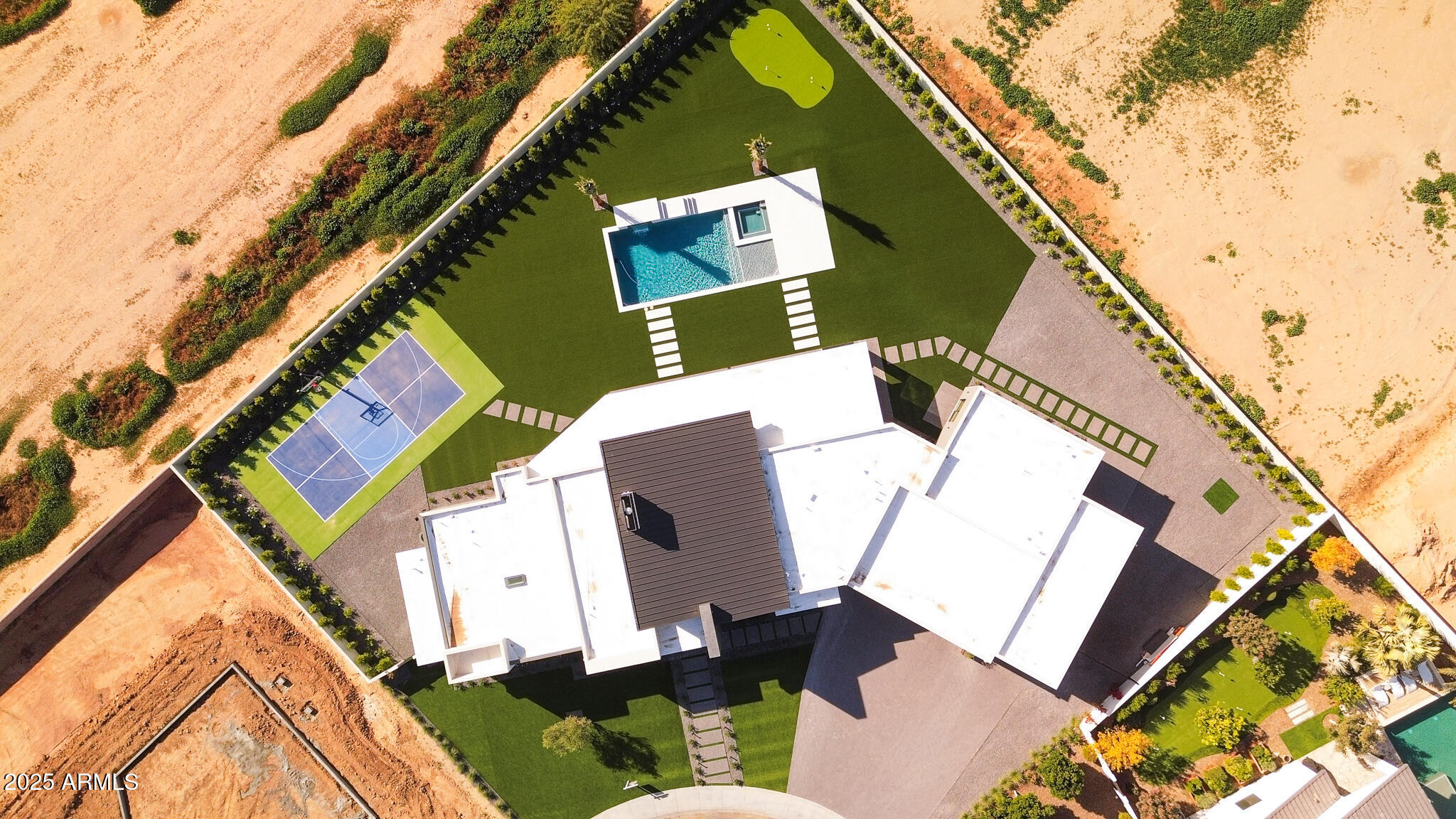 HHB HEIGHTS - Residential