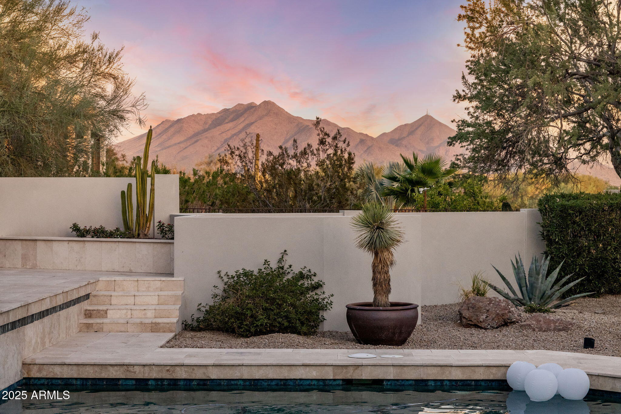 PINNACLE PEAK COUNTRY CLUB - Residential