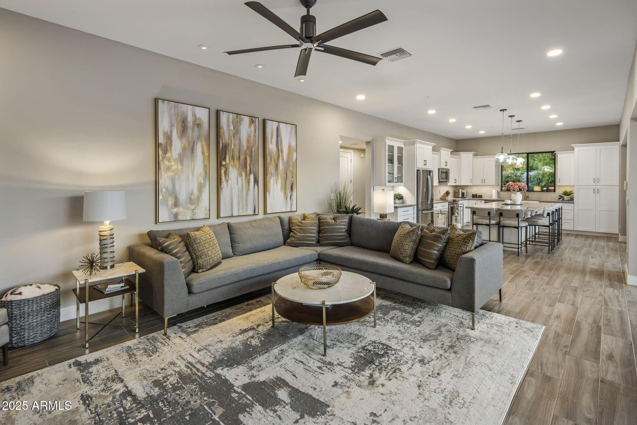 PINNACLE PEAK COUNTRY CLUB - Residential