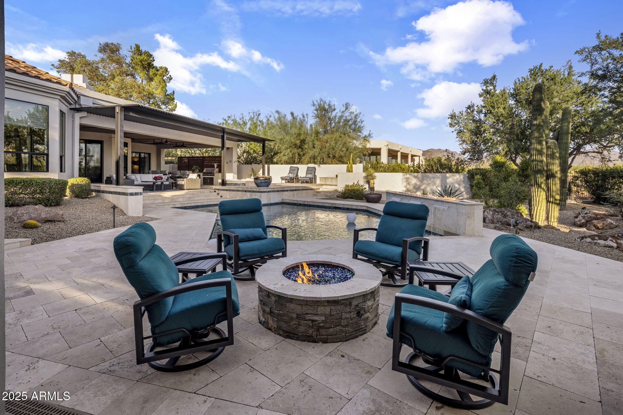 PINNACLE PEAK COUNTRY CLUB - Residential