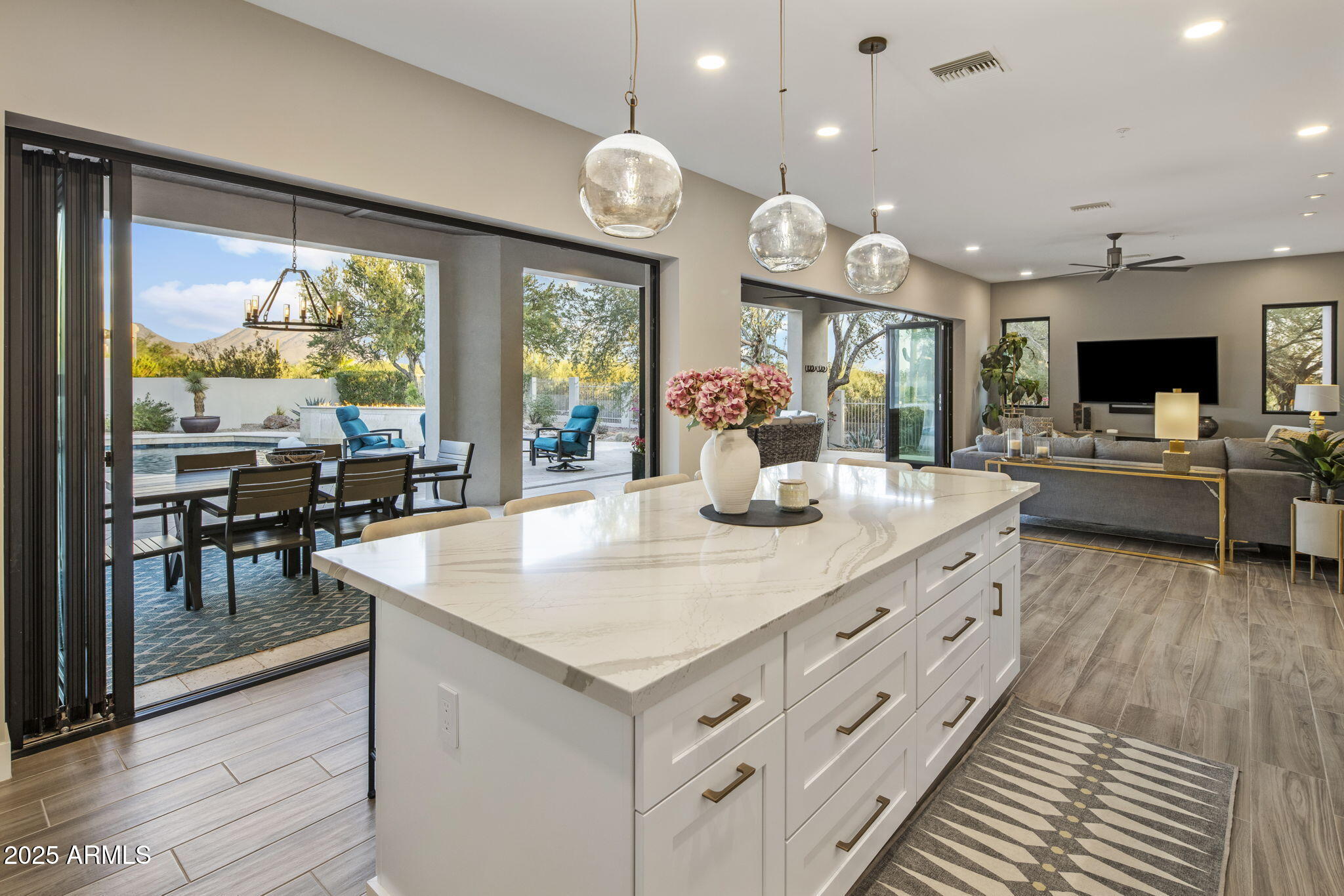 PINNACLE PEAK COUNTRY CLUB - Residential