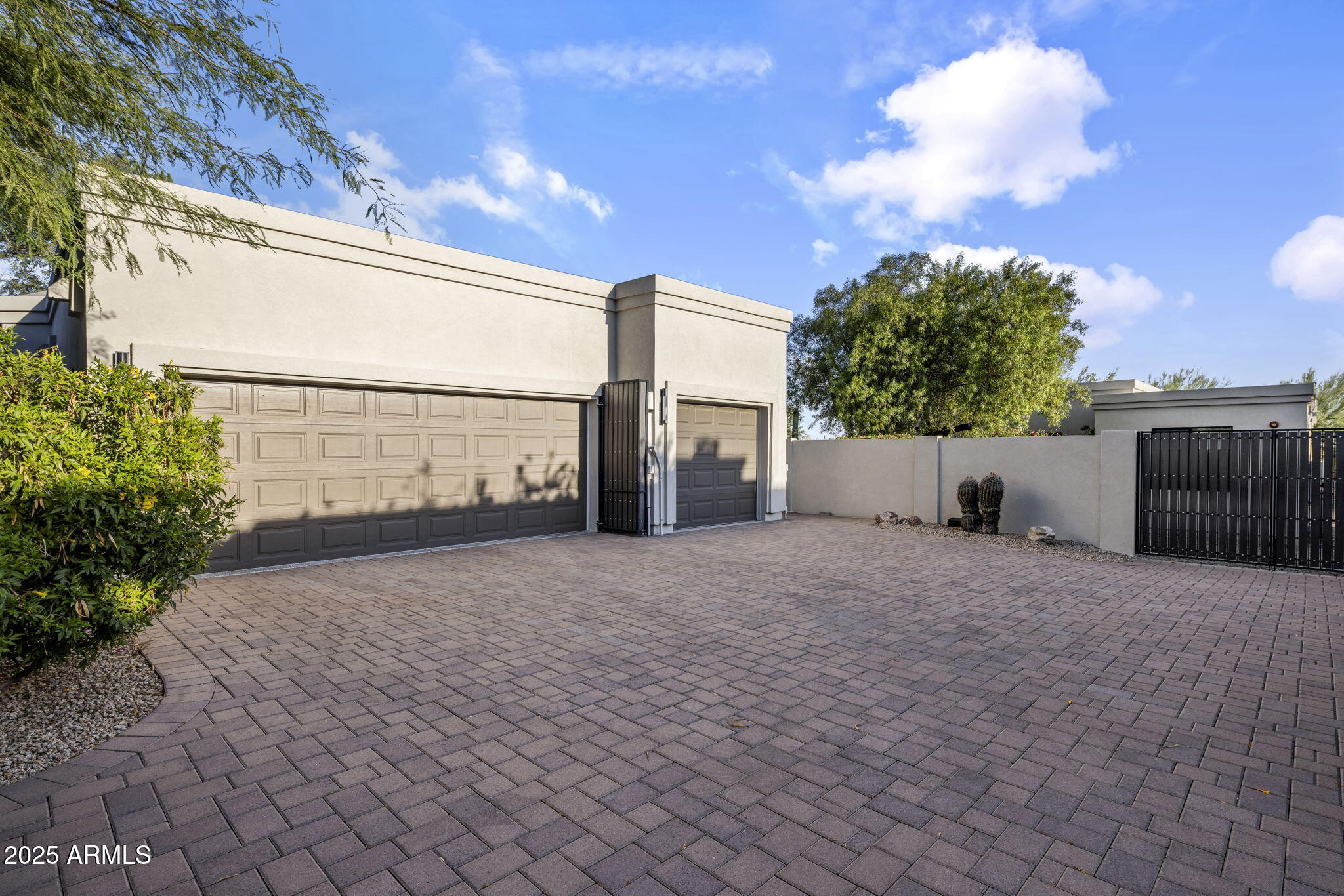 PINNACLE PEAK COUNTRY CLUB - Residential