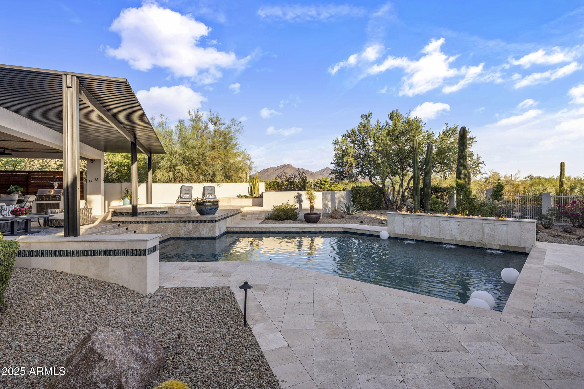 PINNACLE PEAK COUNTRY CLUB - Residential